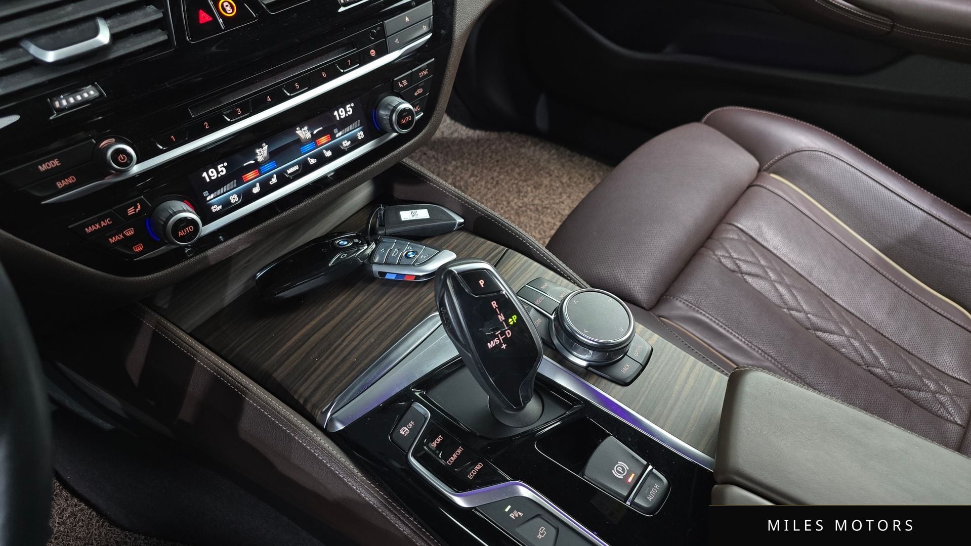 BMW 5 Series (G30) 2018 — миниатюра 9