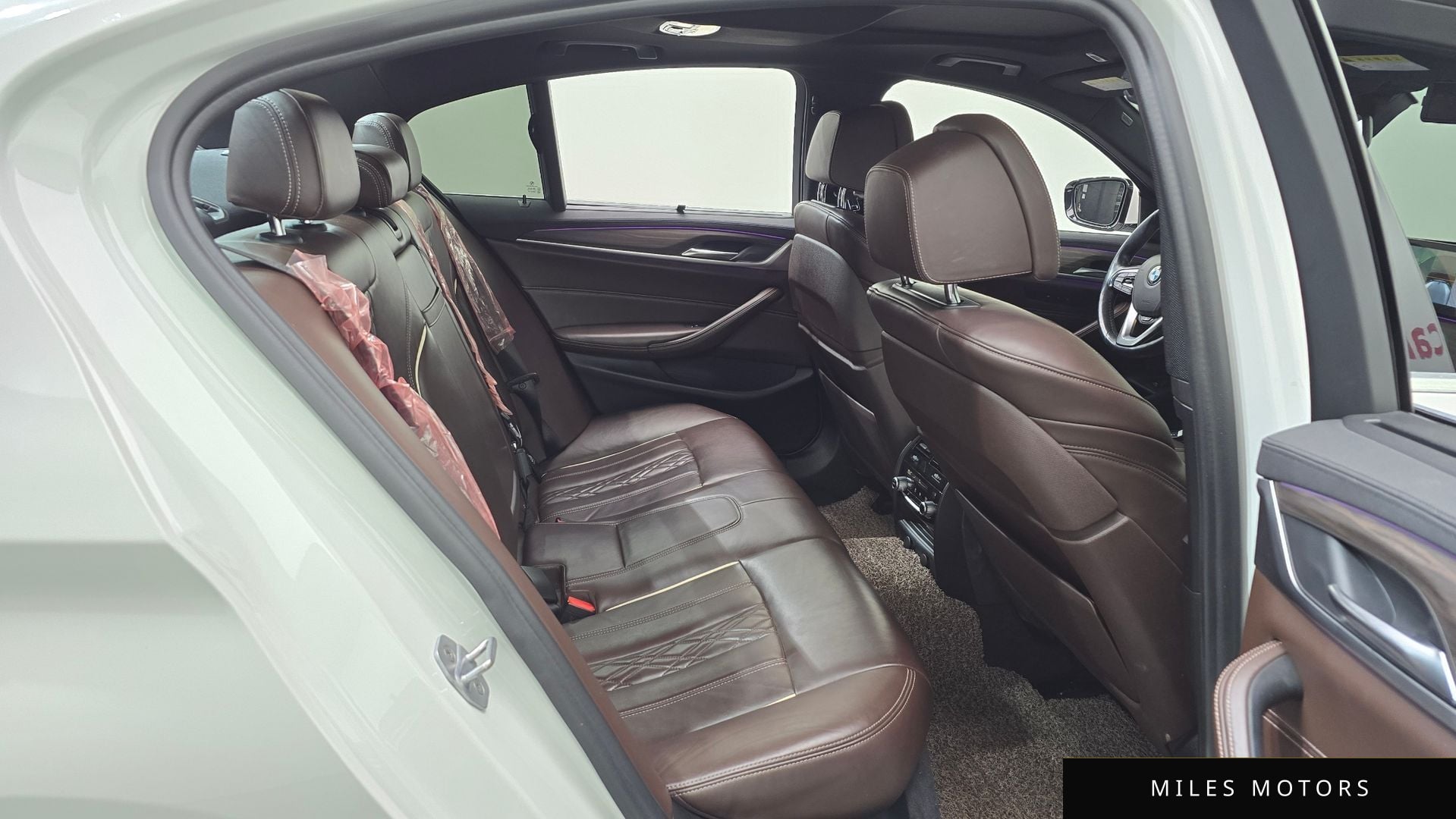 BMW 5 Series (G30) 2018 — миниатюра 12