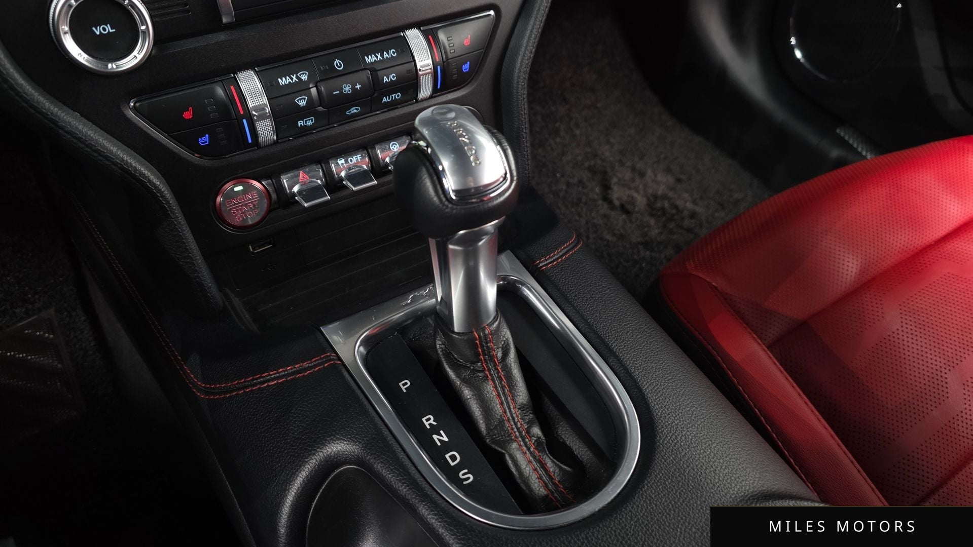 Ford 머스탱 2020 — миниатюра 9