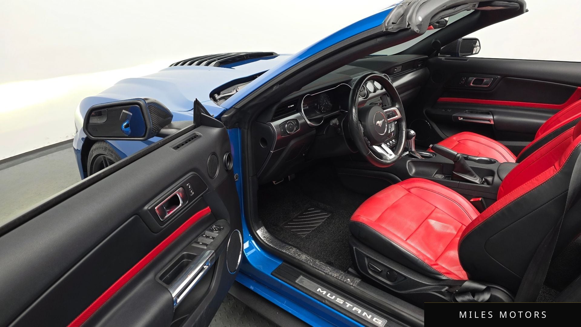 Ford 머스탱 2020 — миниатюра 12