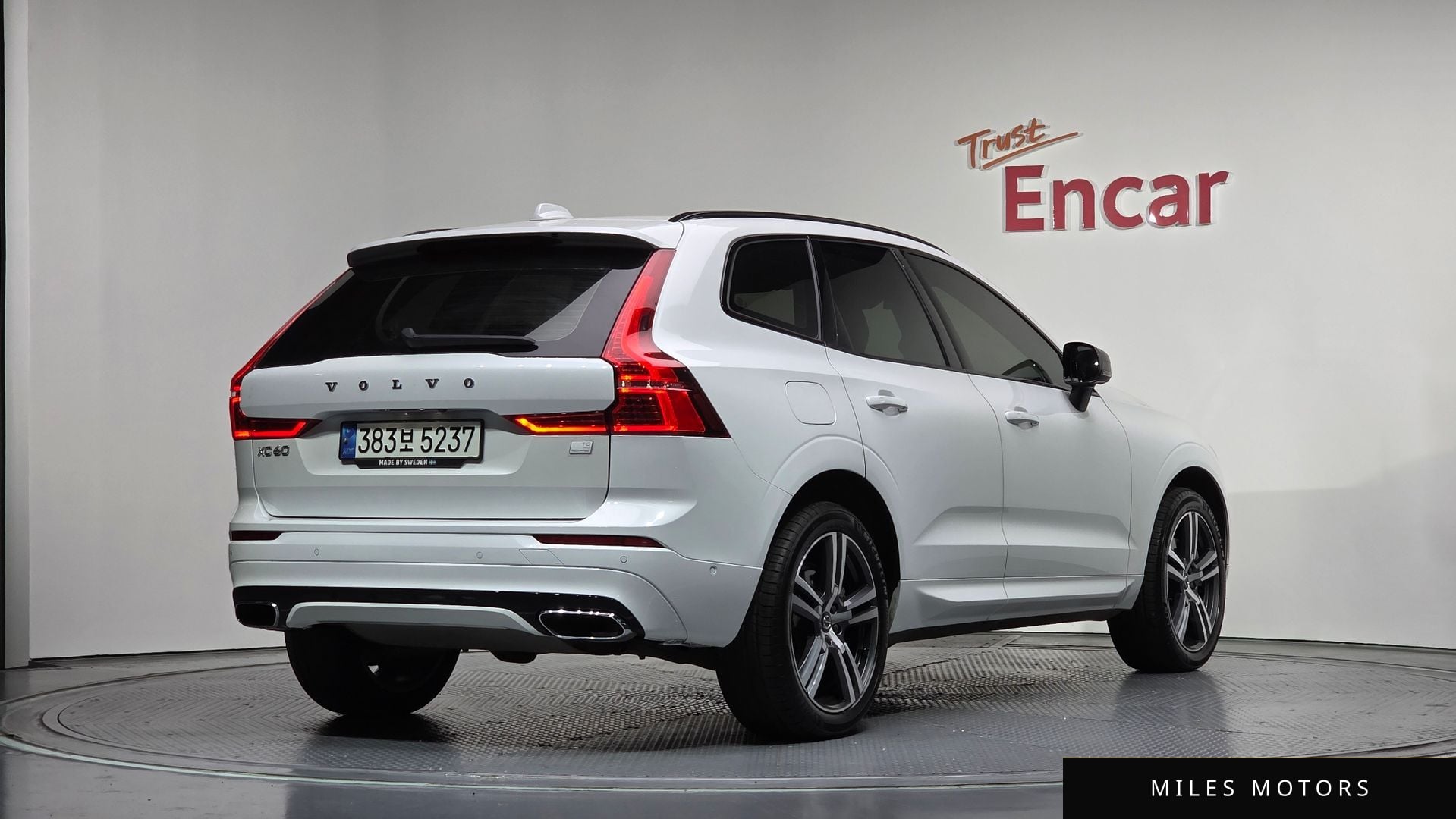 Volvo XC60 2021 — миниатюра 2