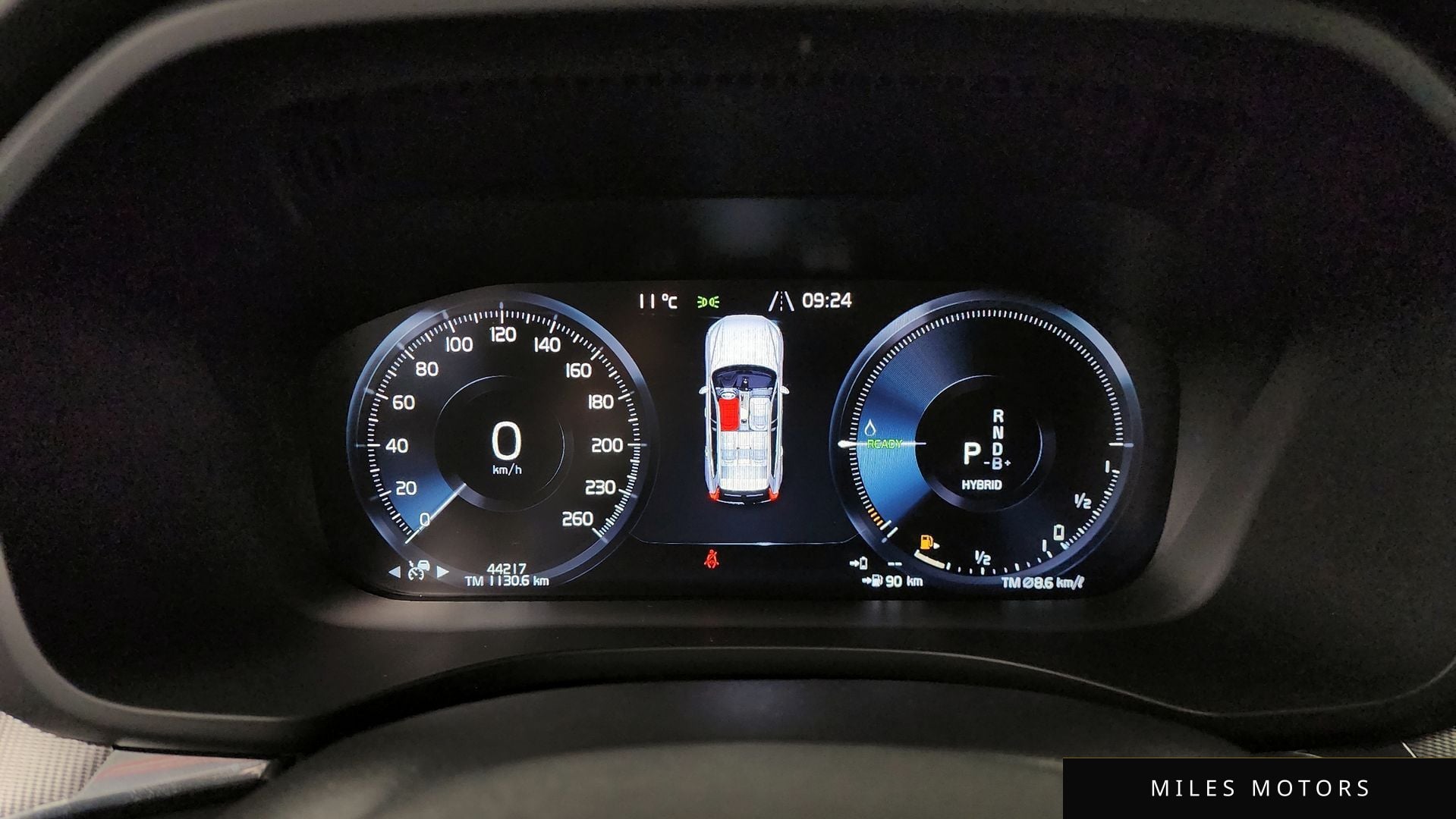 Volvo XC60 2021 — миниатюра 8