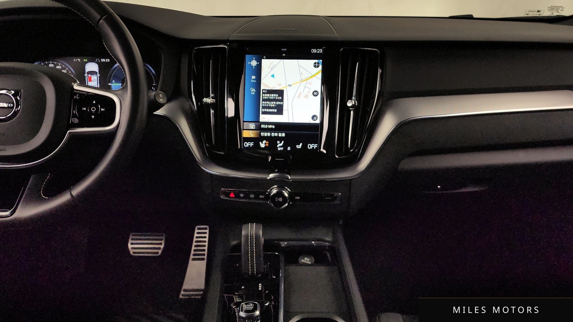 Volvo XC60 2021 — миниатюра 14