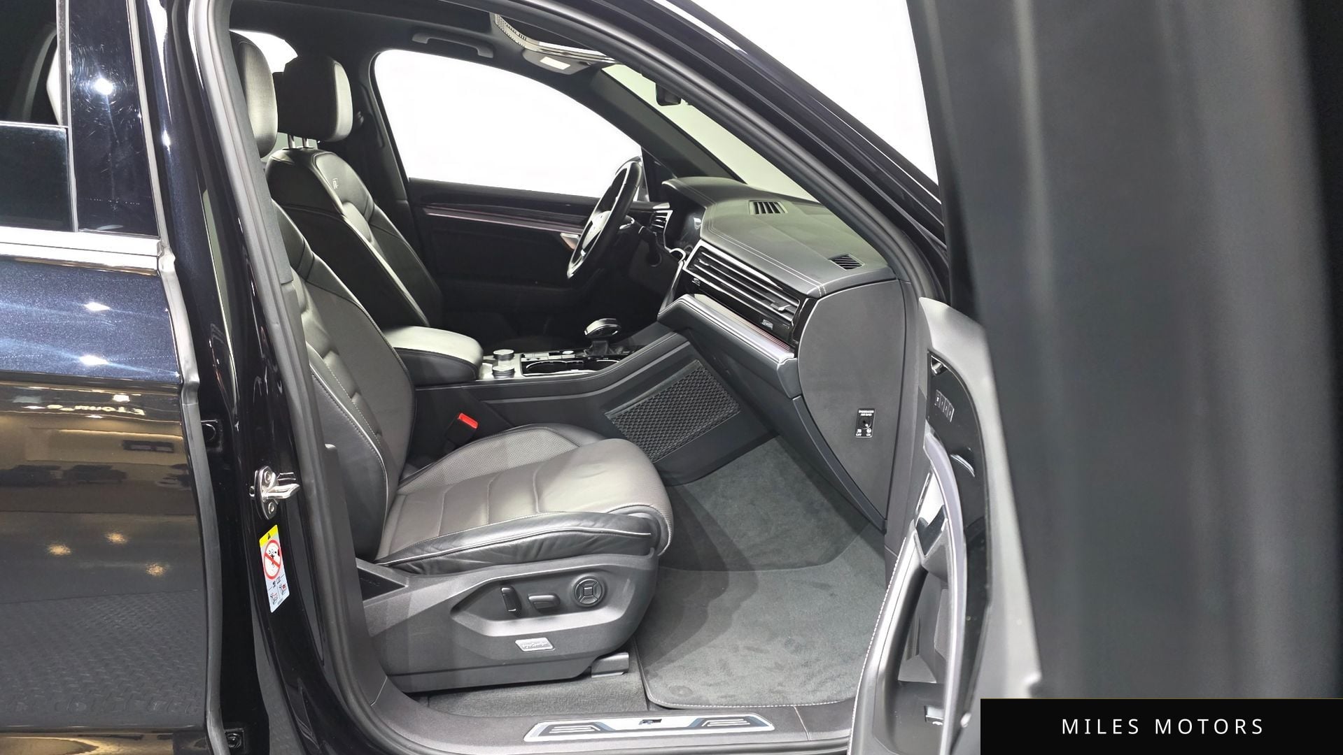 Volkswagen Touareg 2020 — миниатюра 11