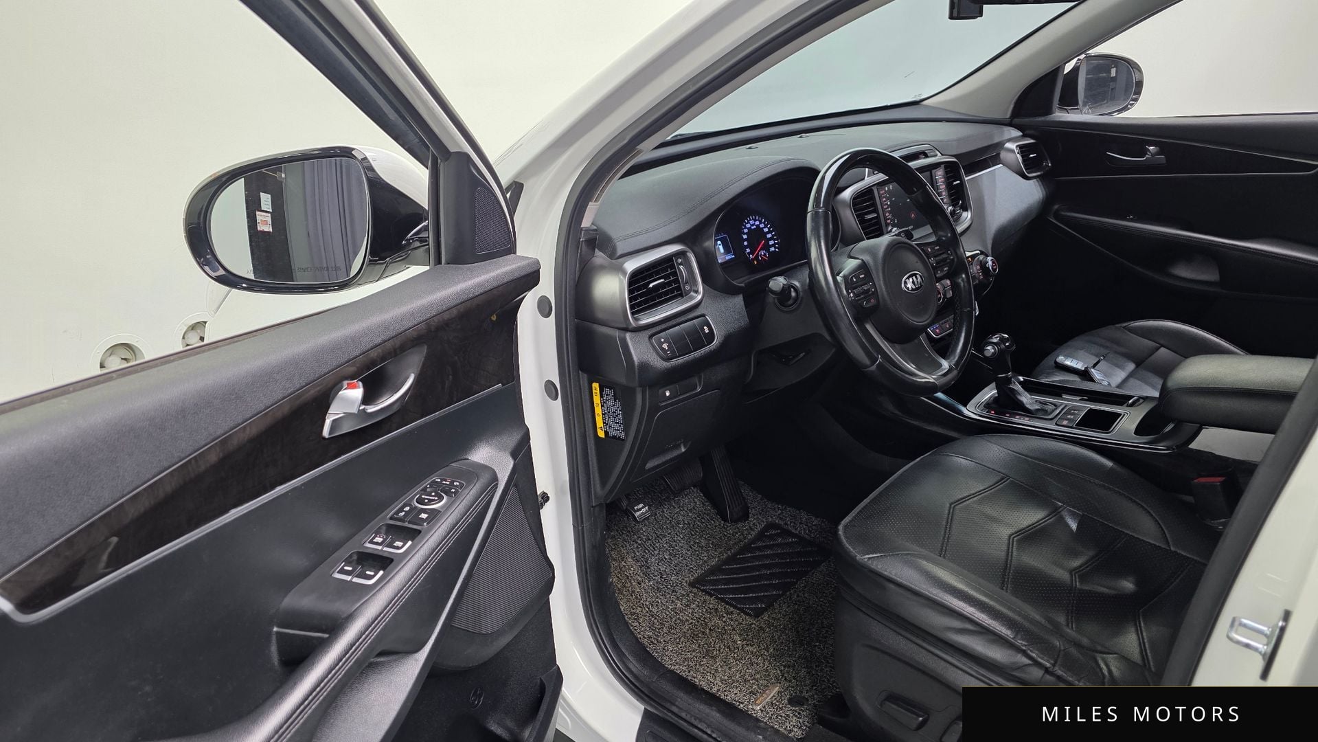 Kia Sorento 2017 — миниатюра 11