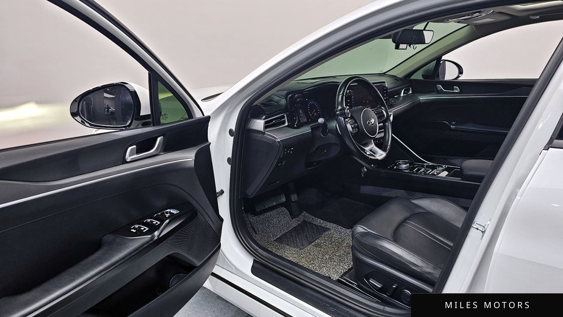 Kia K5 2021 — миниатюра 11