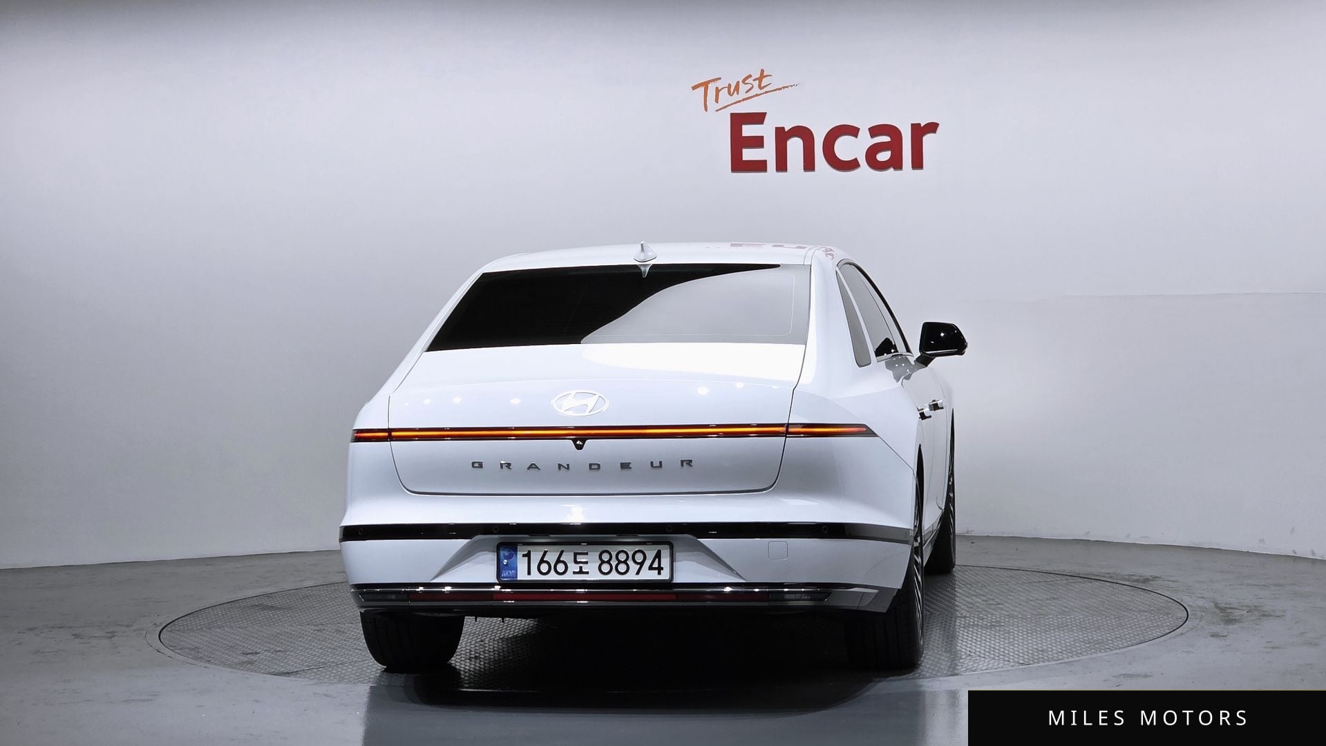 Hyundai 그랜저 하이브리드 (GN7) 2023 — миниатюра 4