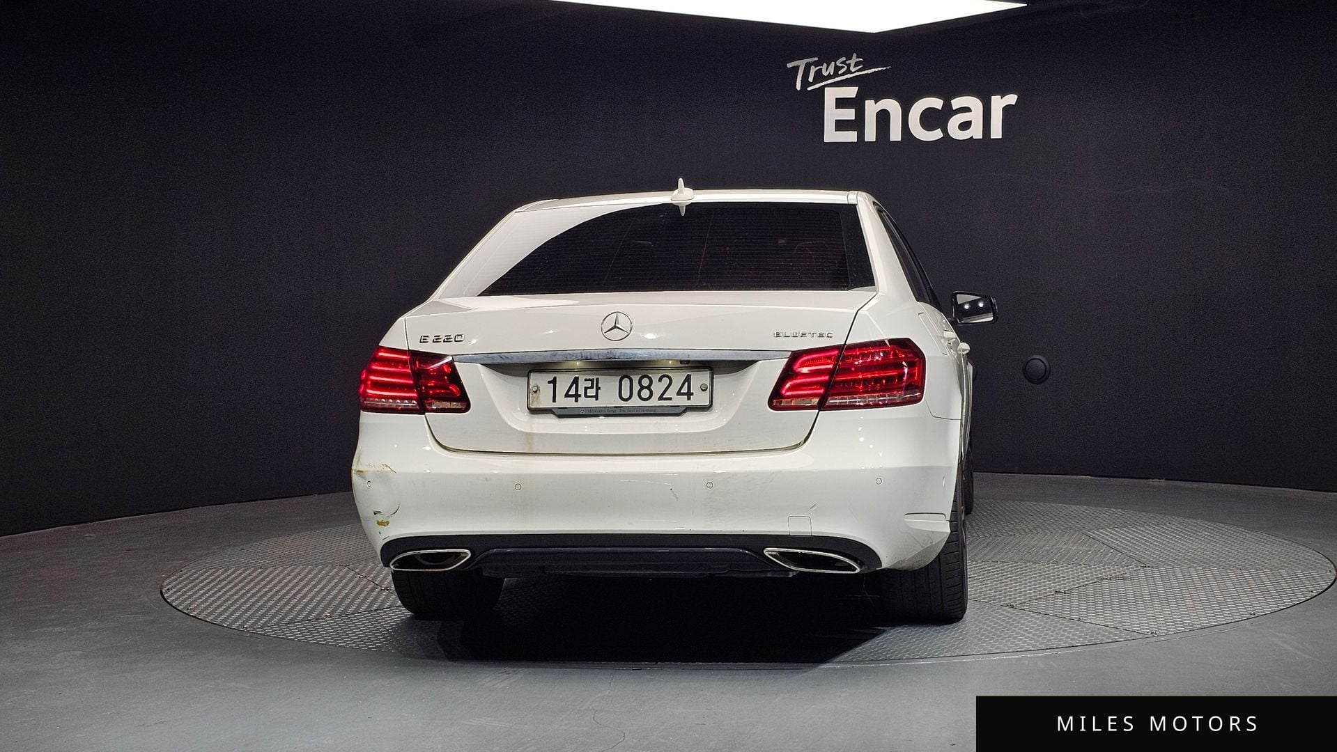 Mercedes-Benz E-Class W212 2016 — миниатюра 4