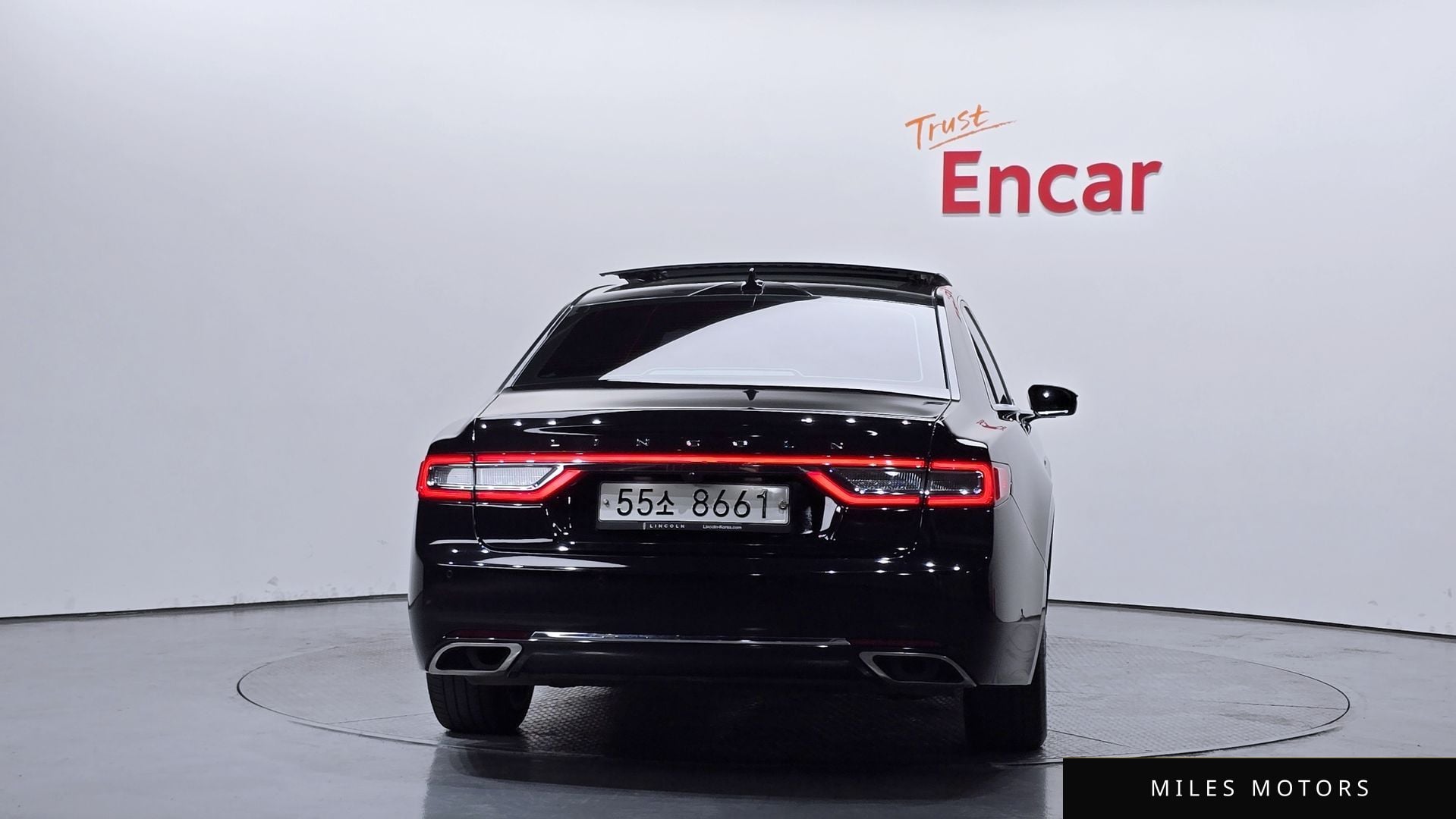 Lincoln Continental 2019 — миниатюра 4