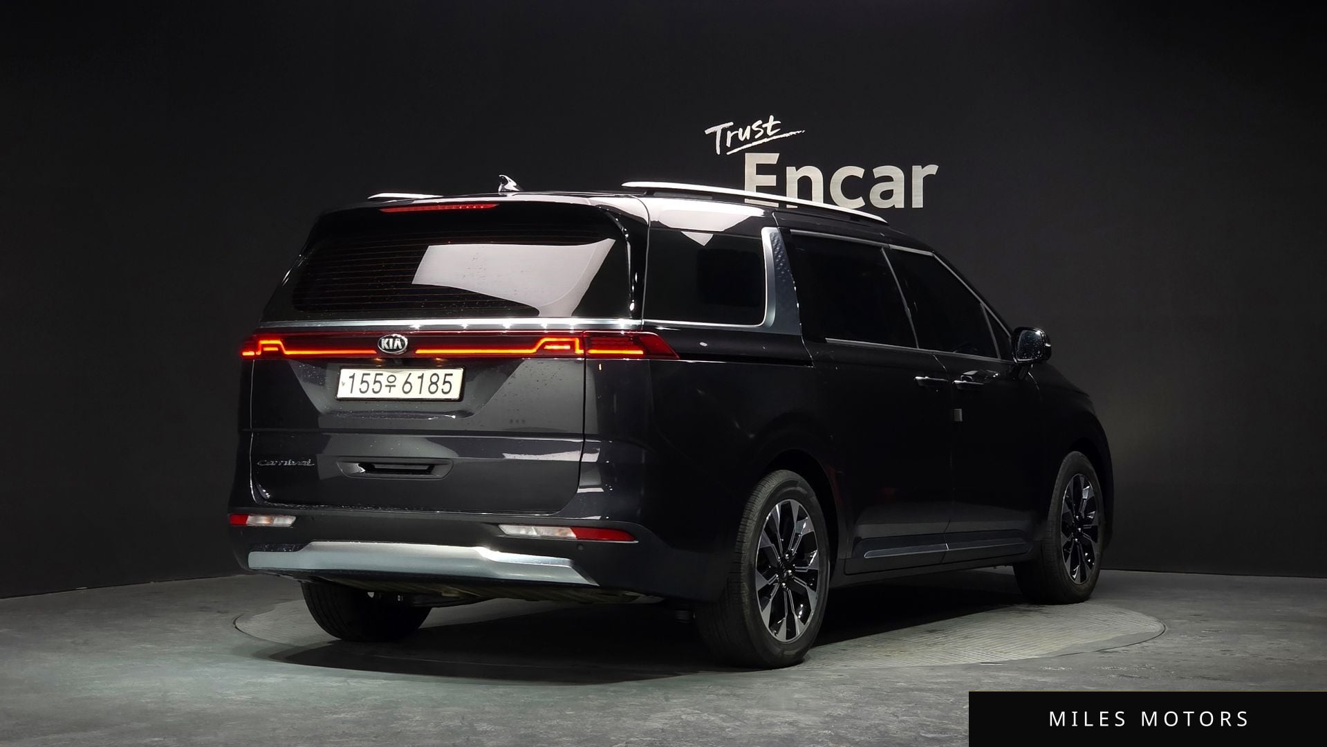Kia Carnival 2021 — миниатюра 2