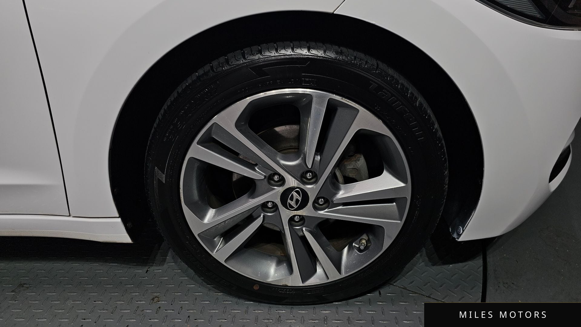 Hyundai AVANTE 2018 — миниатюра 5