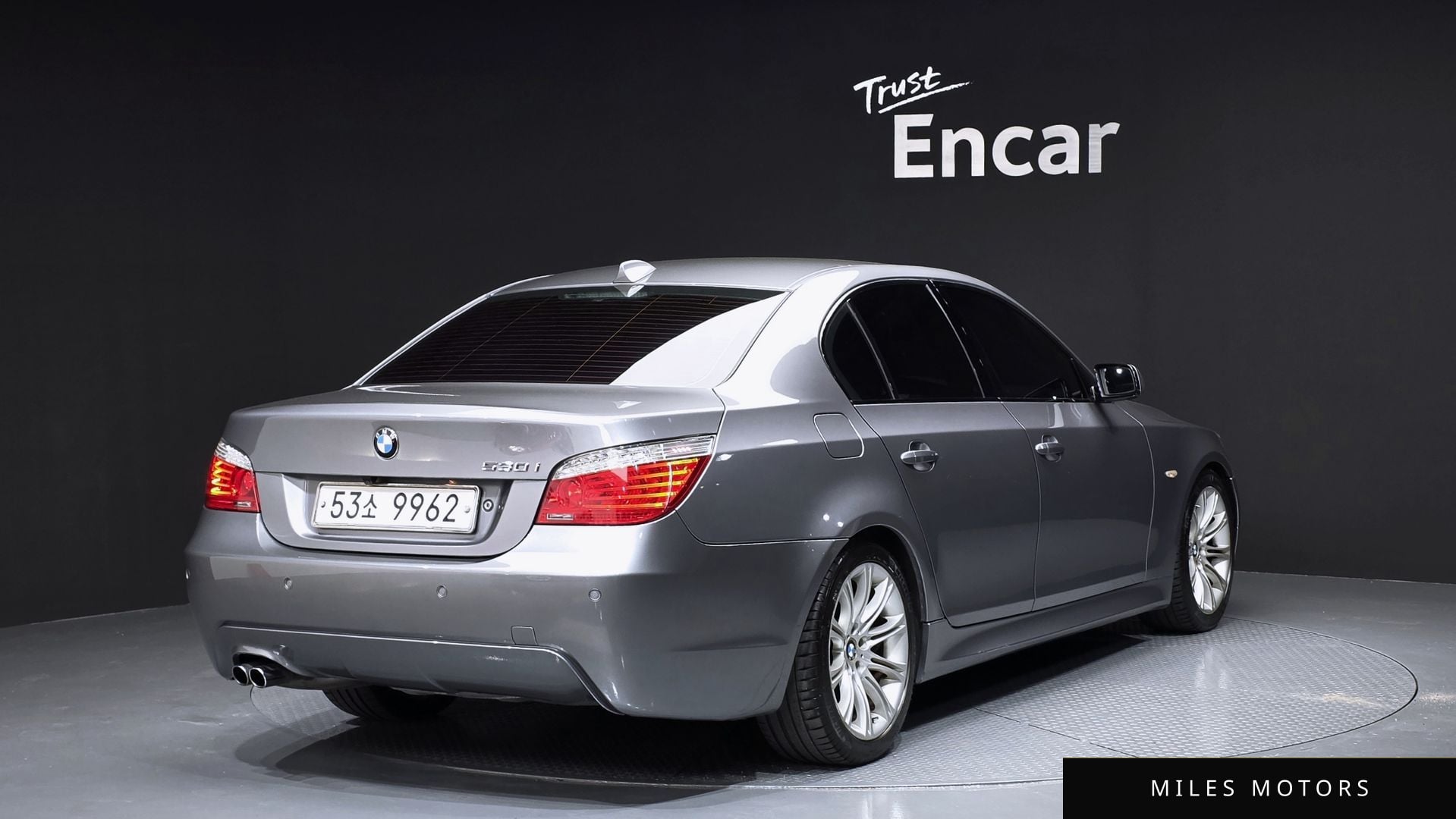 BMW 5시리즈 (E60) 2008 — миниатюра 2