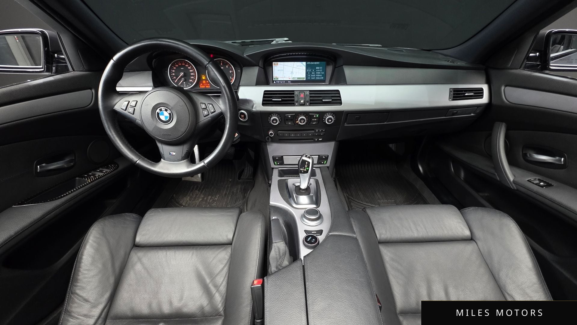 BMW 5시리즈 (E60) 2008 — миниатюра 7