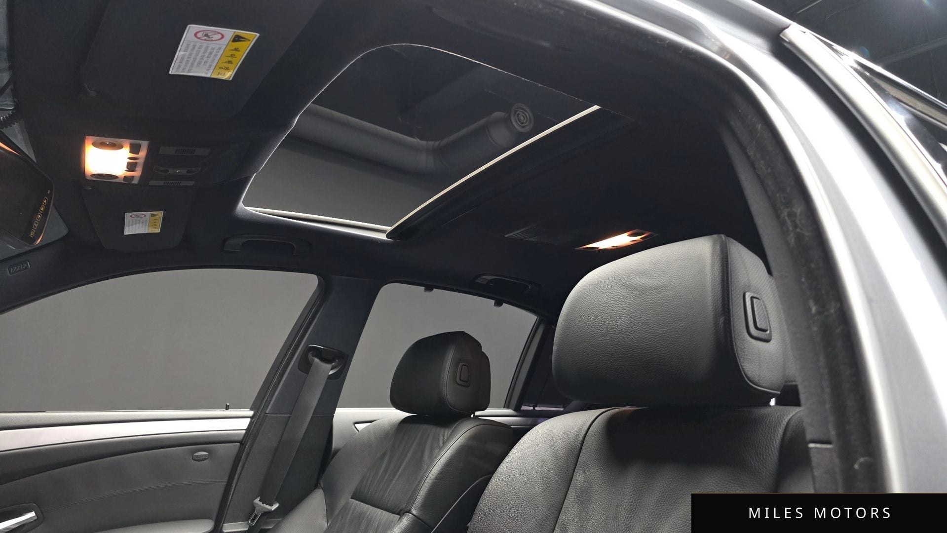 BMW 5시리즈 (E60) 2008 — миниатюра 16