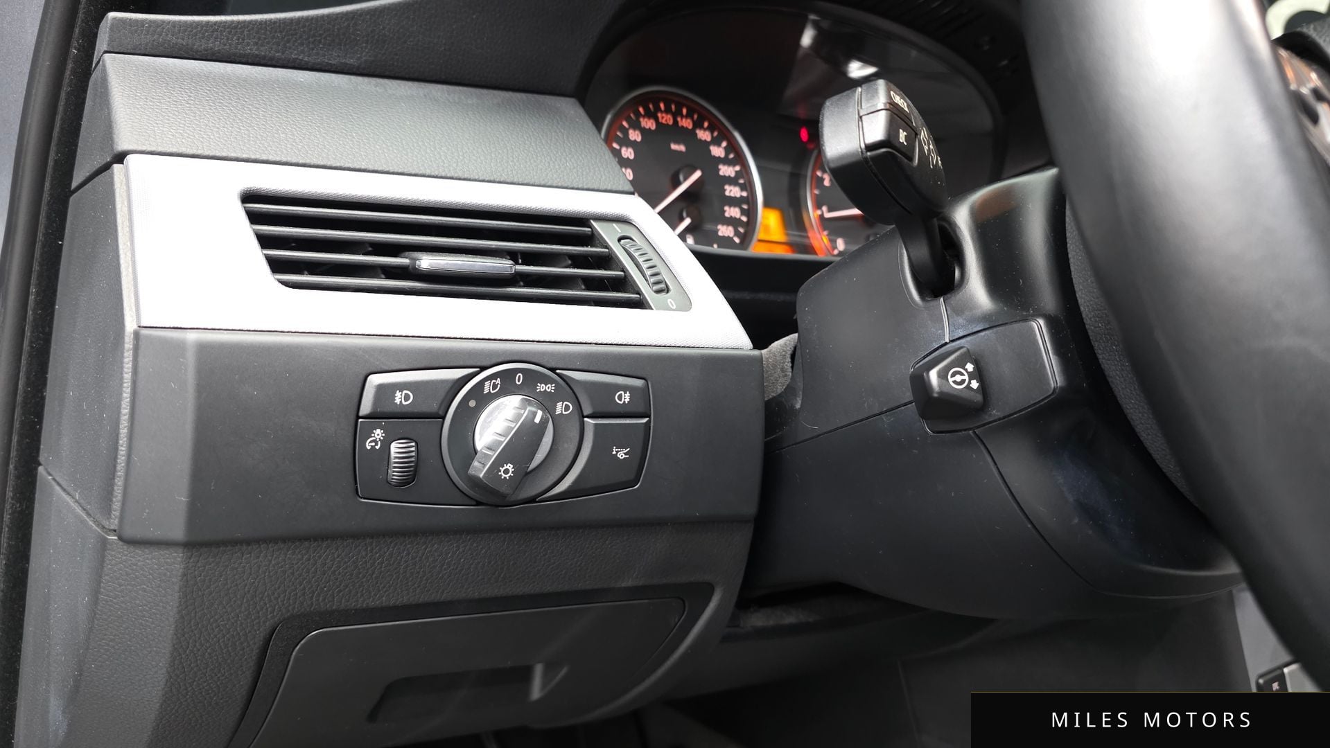 BMW 5시리즈 (E60) 2008 — миниатюра 18