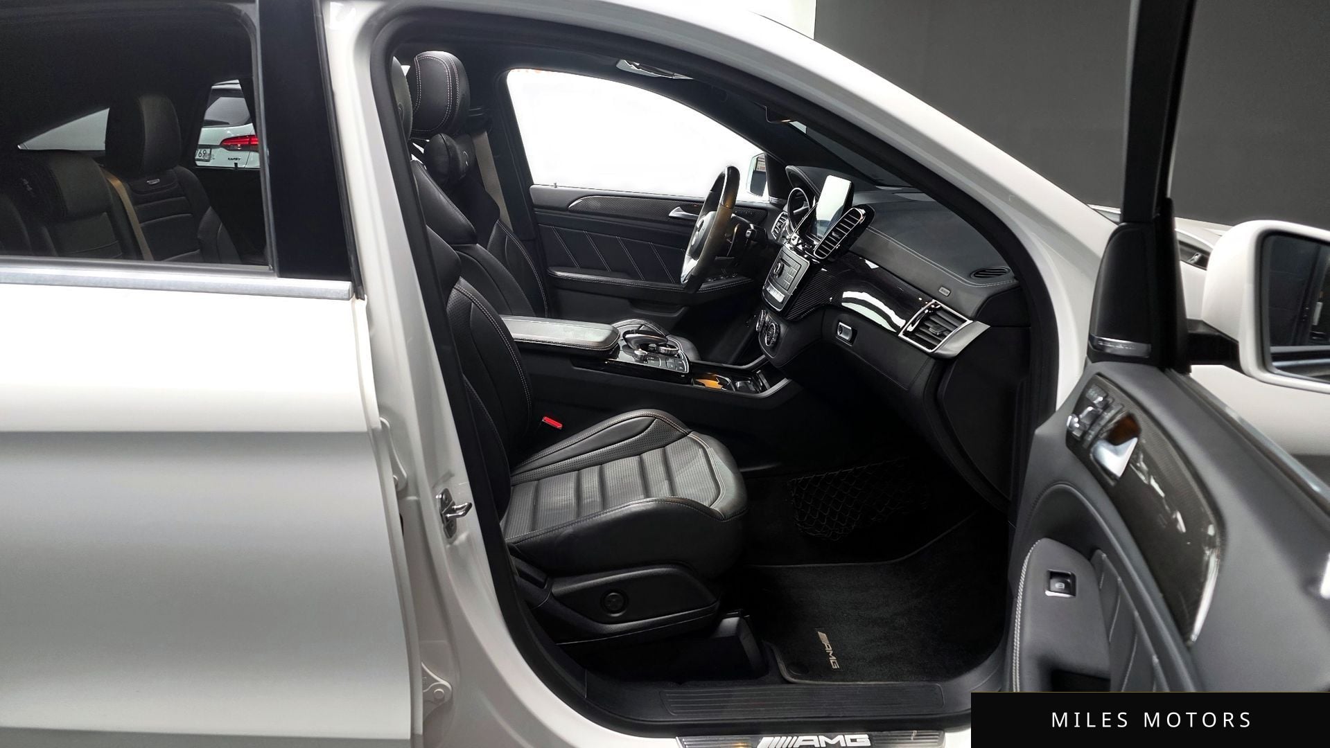 Mercedes-Benz GLE-Class W166 2019 — миниатюра 11