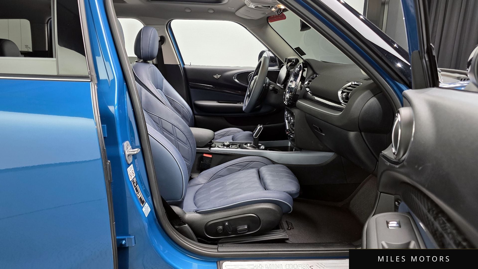 MINI Clubman 2023 — миниатюра 9