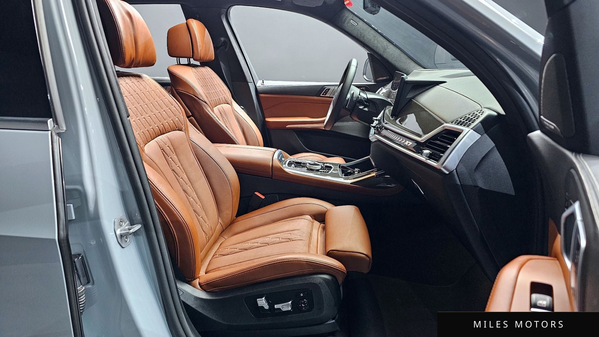BMW X7 (G07) 2025 — миниатюра 11