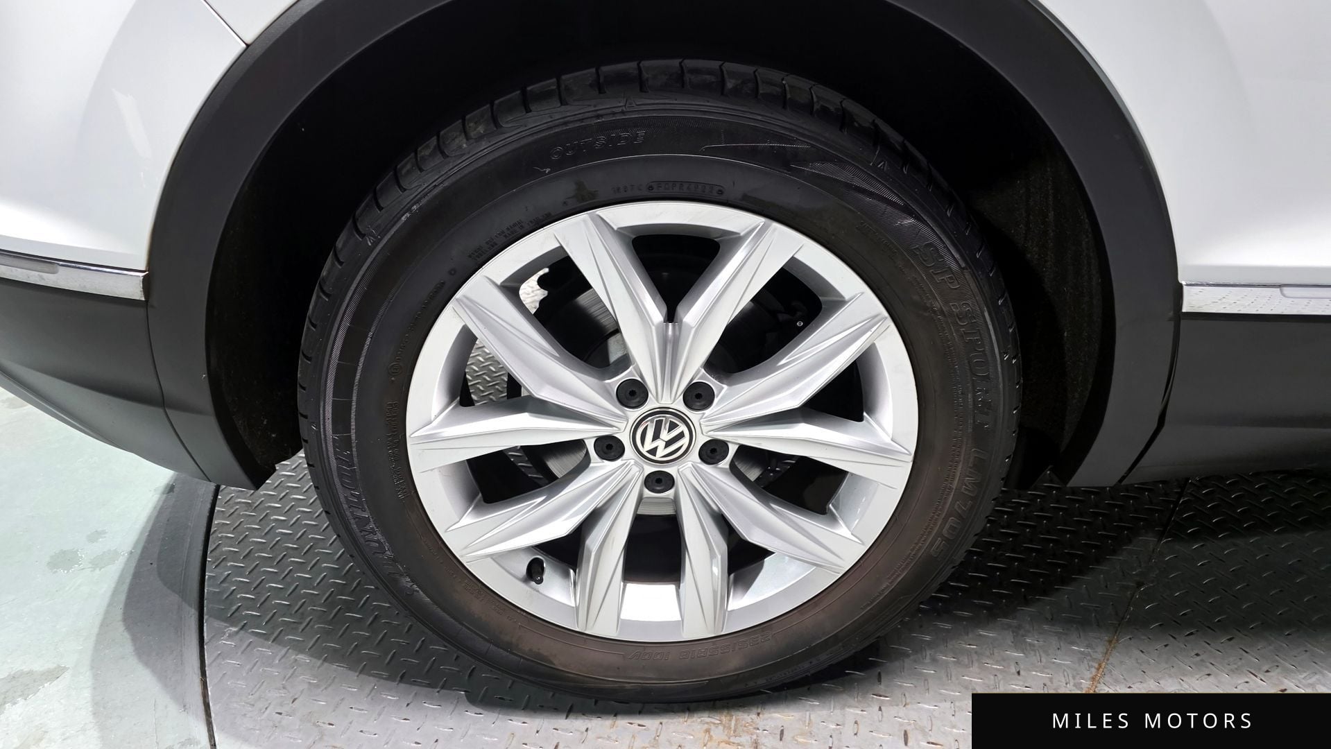 Volkswagen Tiguan 2020 — миниатюра 5