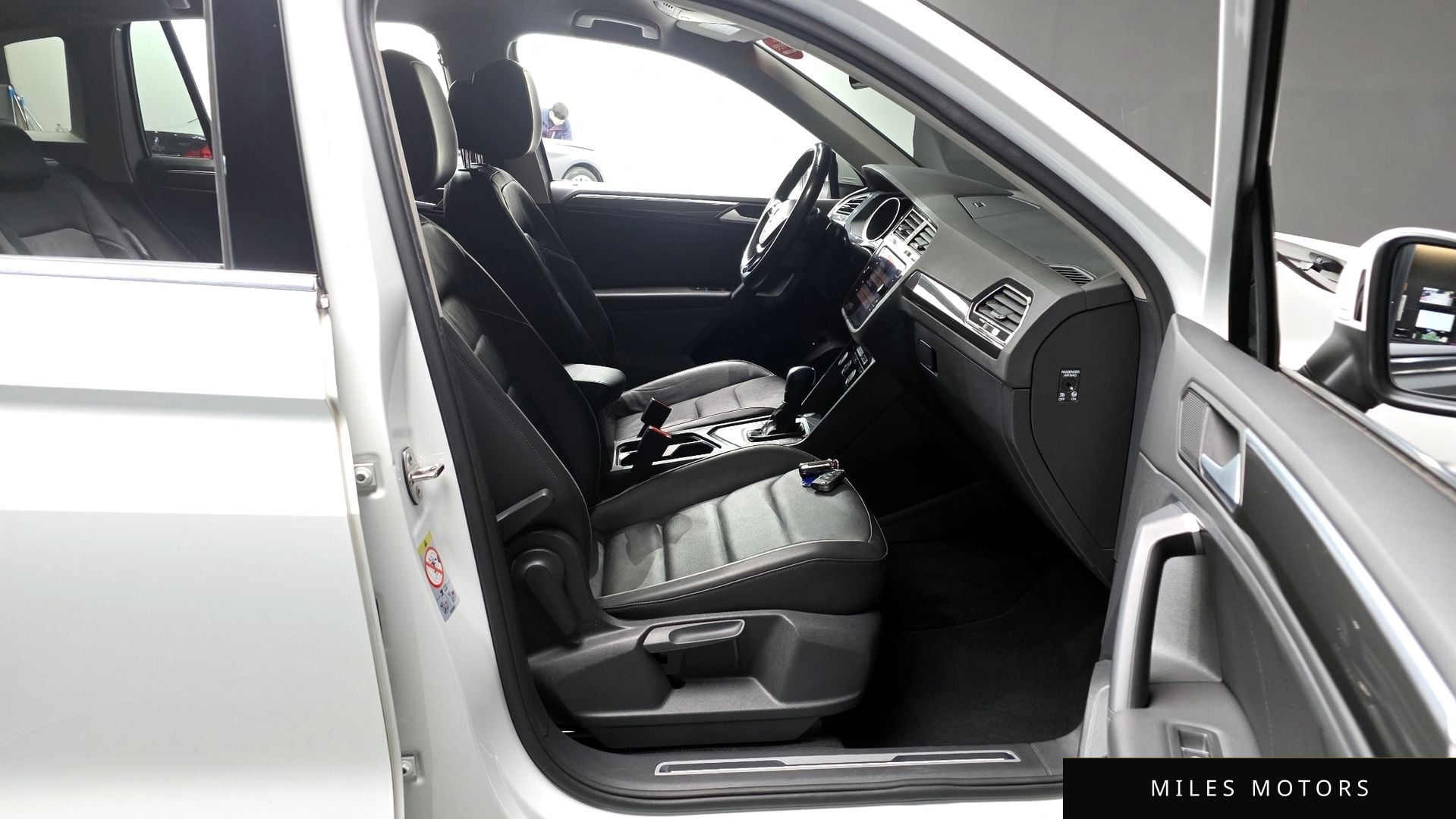 Volkswagen Tiguan 2020 — миниатюра 11