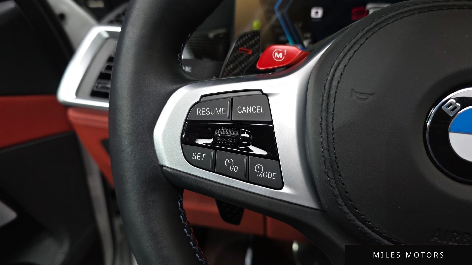BMW X6M (G06) 2025 — миниатюра 16