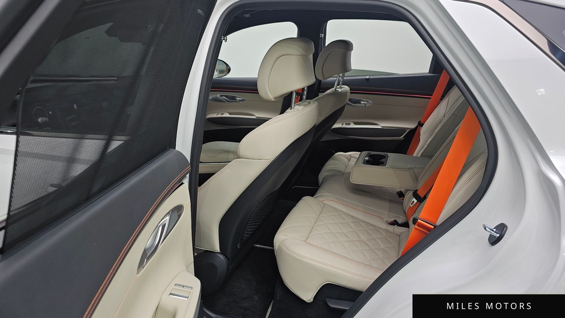 Genesis GV70 2025 — миниатюра 12