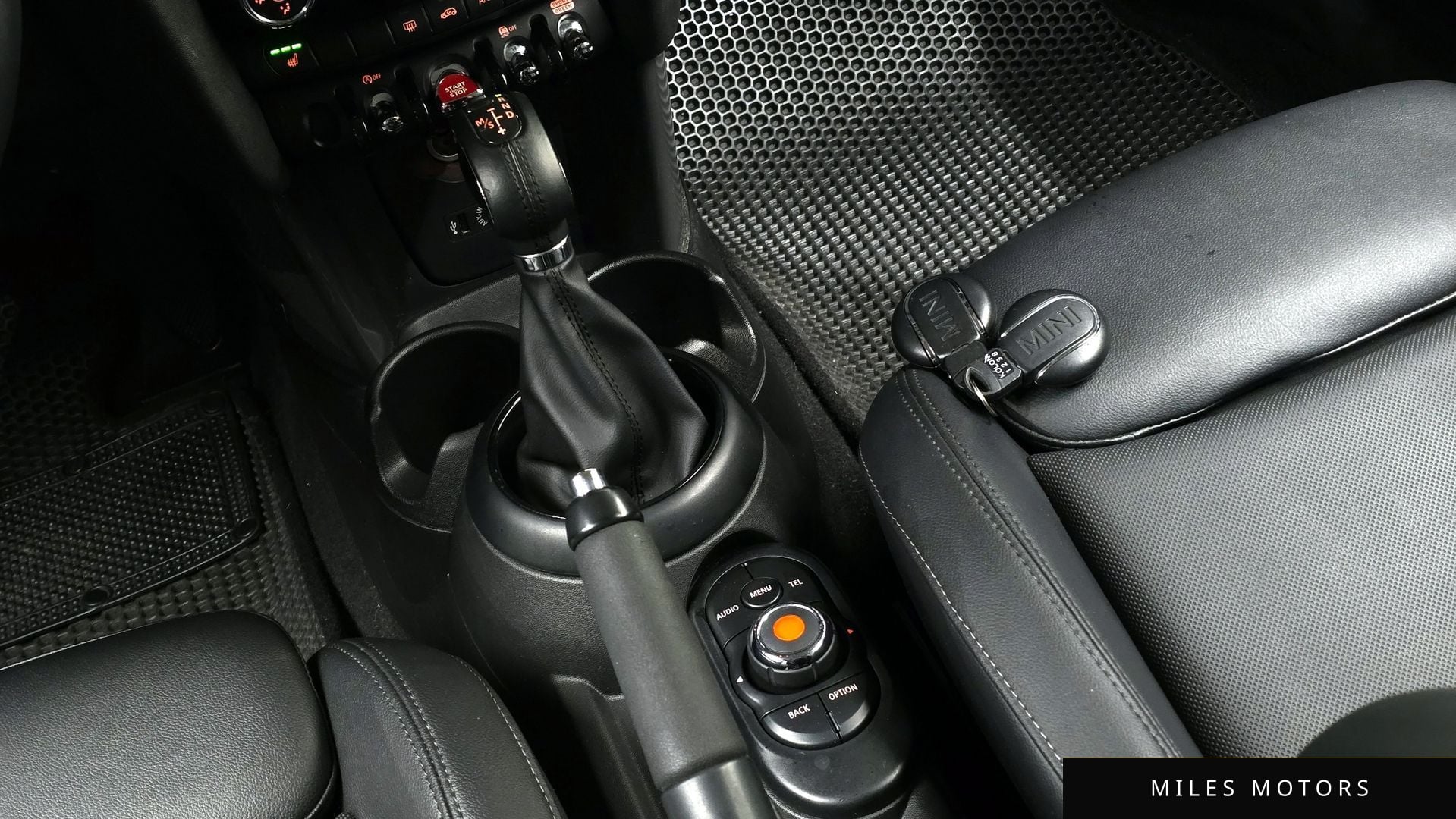 MINI Cooper 2018 — миниатюра 9