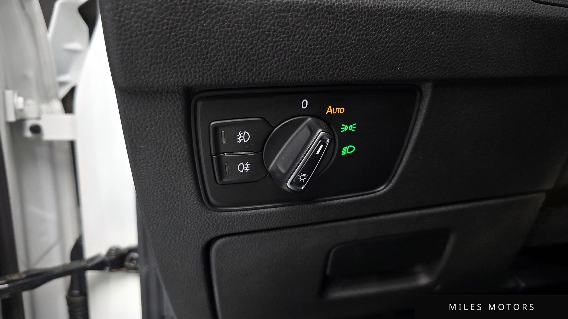 Volkswagen 파사트 GT(B8) 2021 — миниатюра 17
