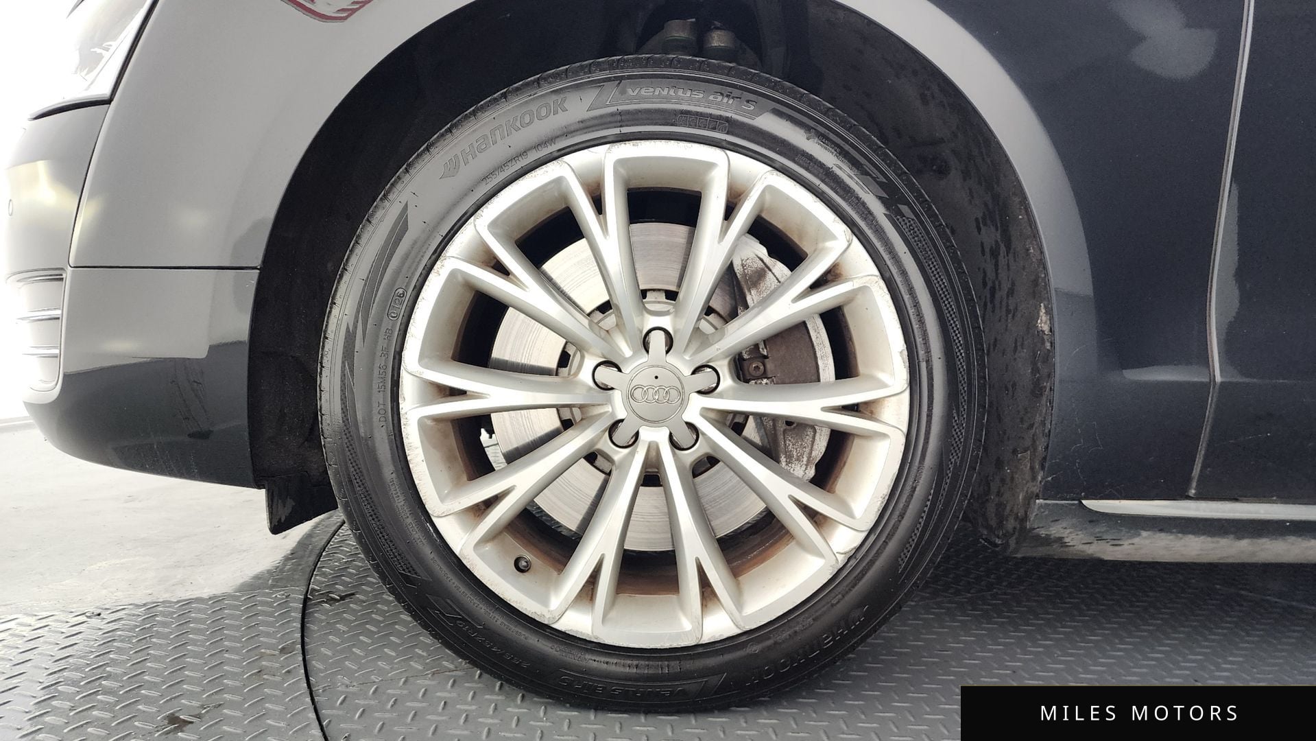 Audi A8 2011 — миниатюра 5