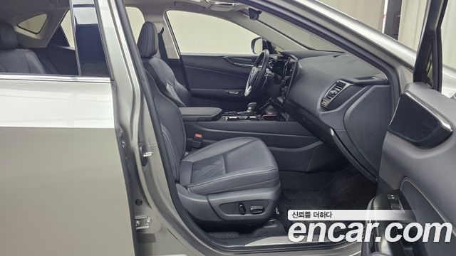 Лексус NX350h 2025 — миниатюра 11