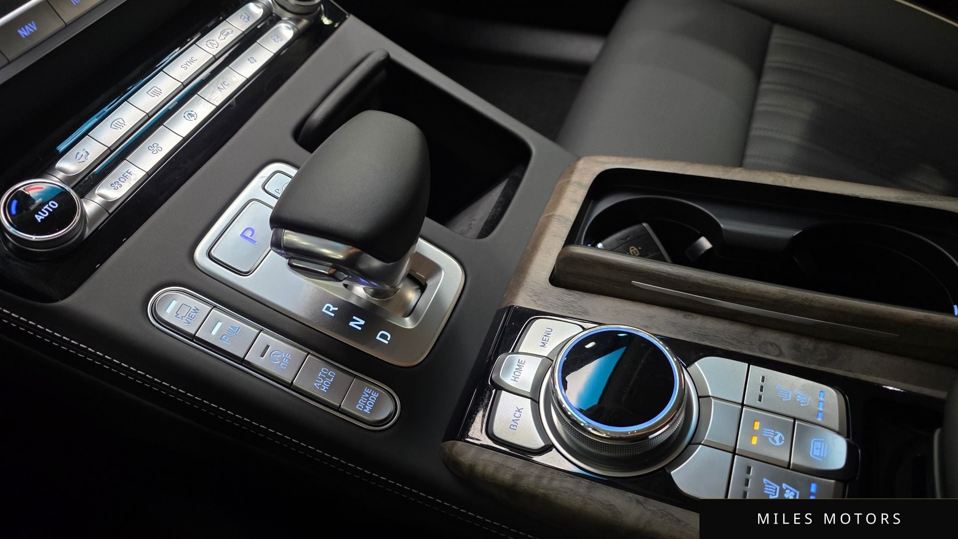 Genesis G90 2020 — миниатюра 9