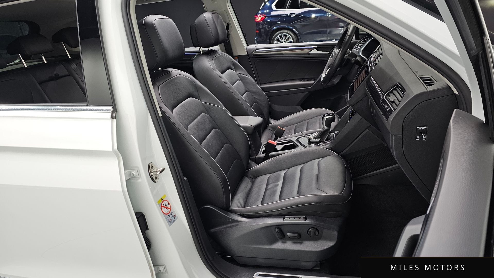 Volkswagen 티구안 2023 — миниатюра 10