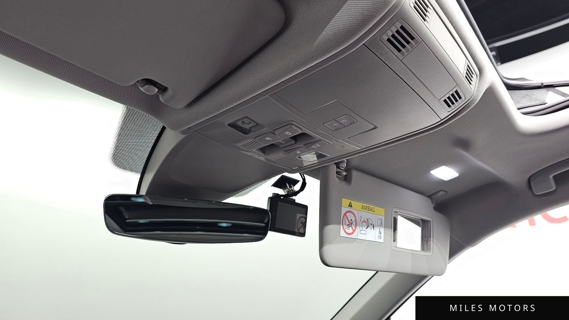Volkswagen 티구안 2023 — миниатюра 14