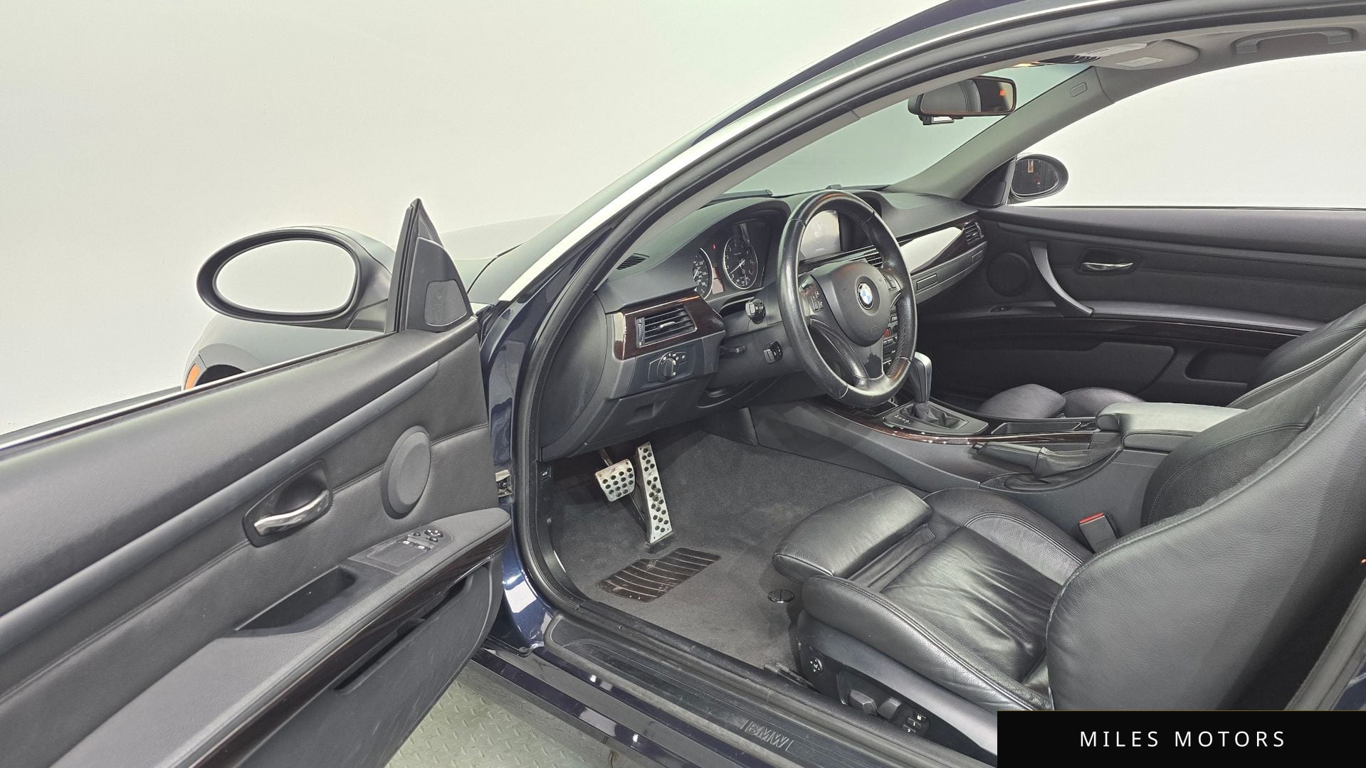 BMW 3 Series (E90) 2007 — миниатюра 10