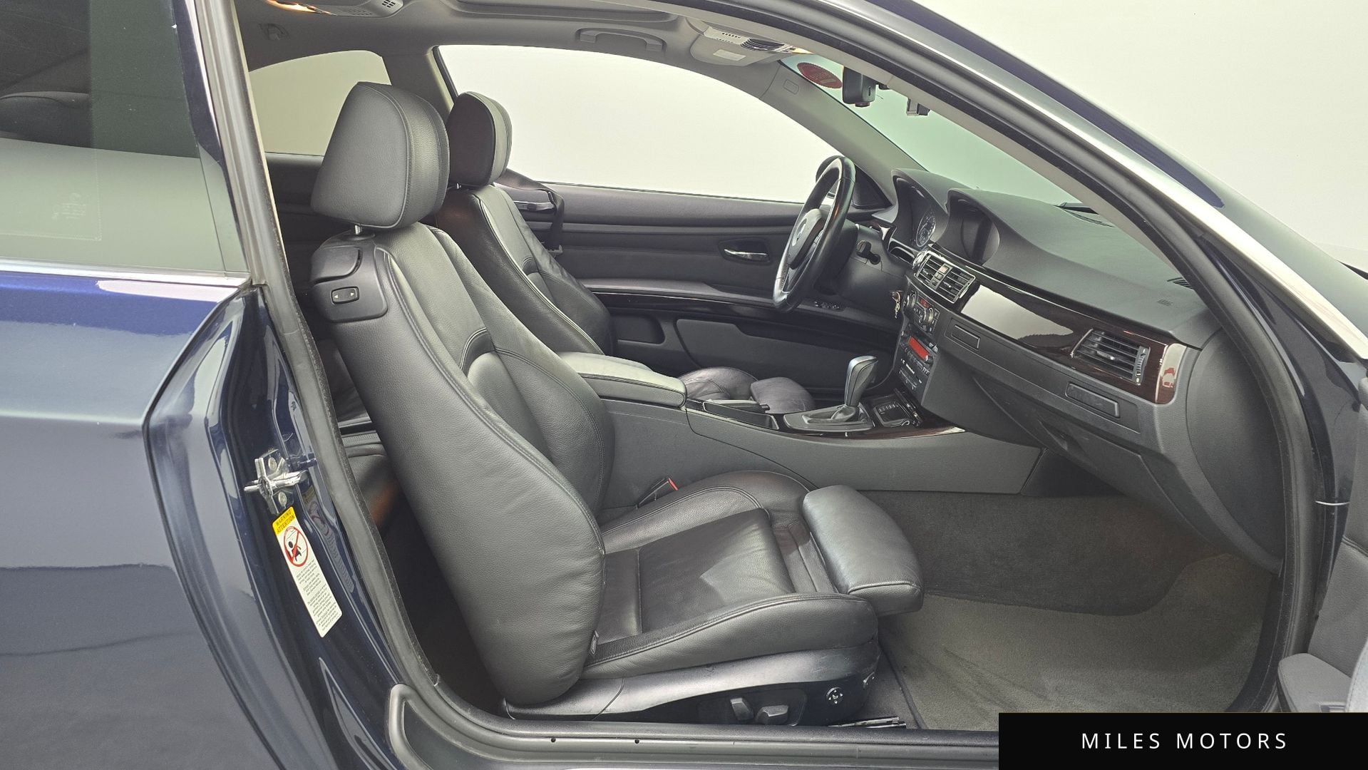 BMW 3 Series (E90) 2007 — миниатюра 11