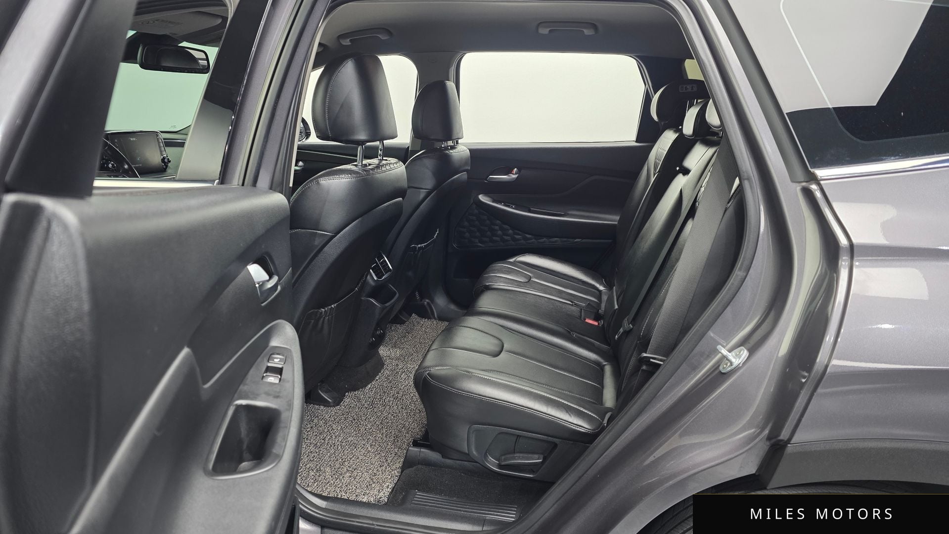 Hyundai Santafe 2019 — миниатюра 11