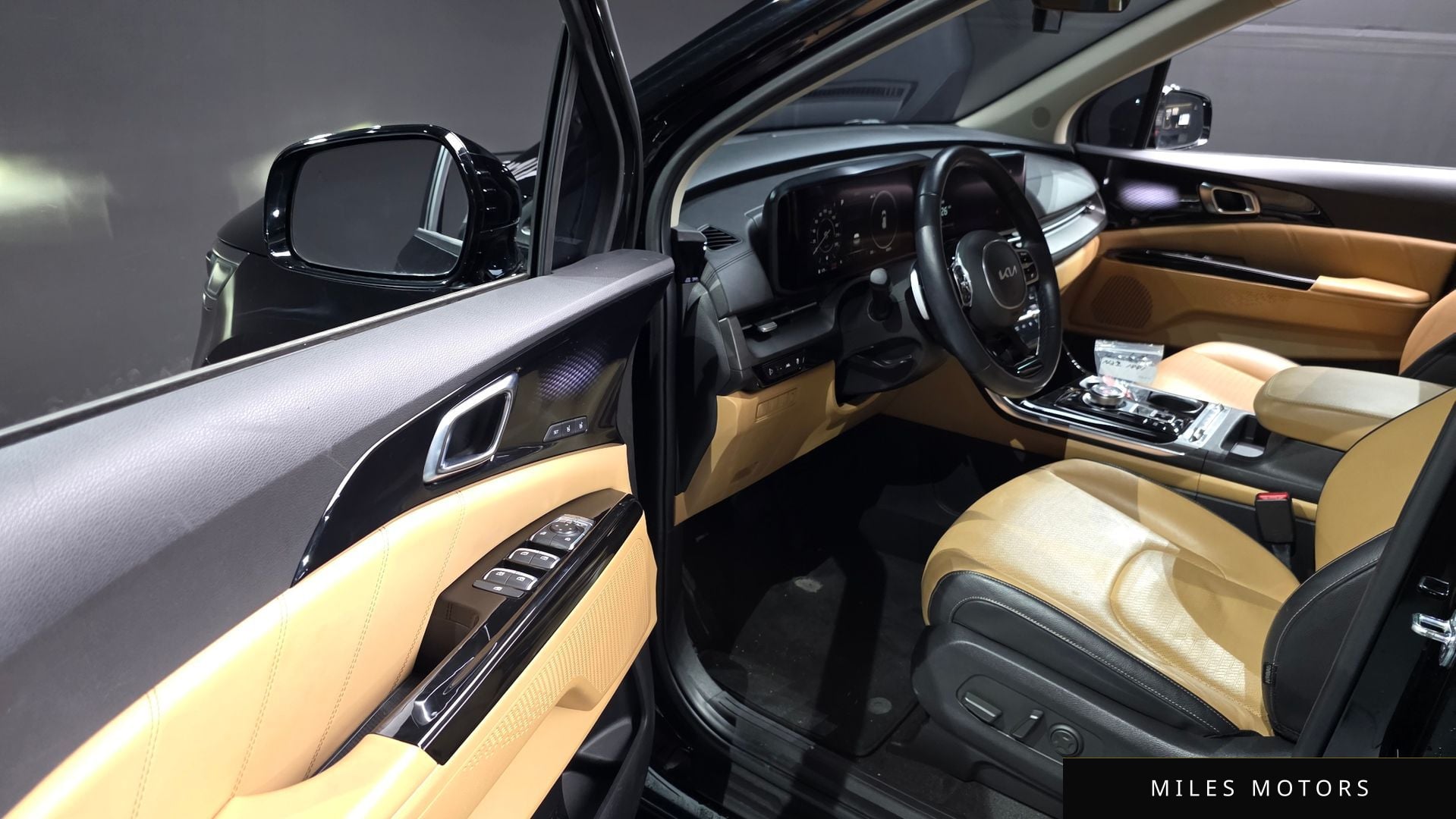 Kia Carnival 2022 — миниатюра 11