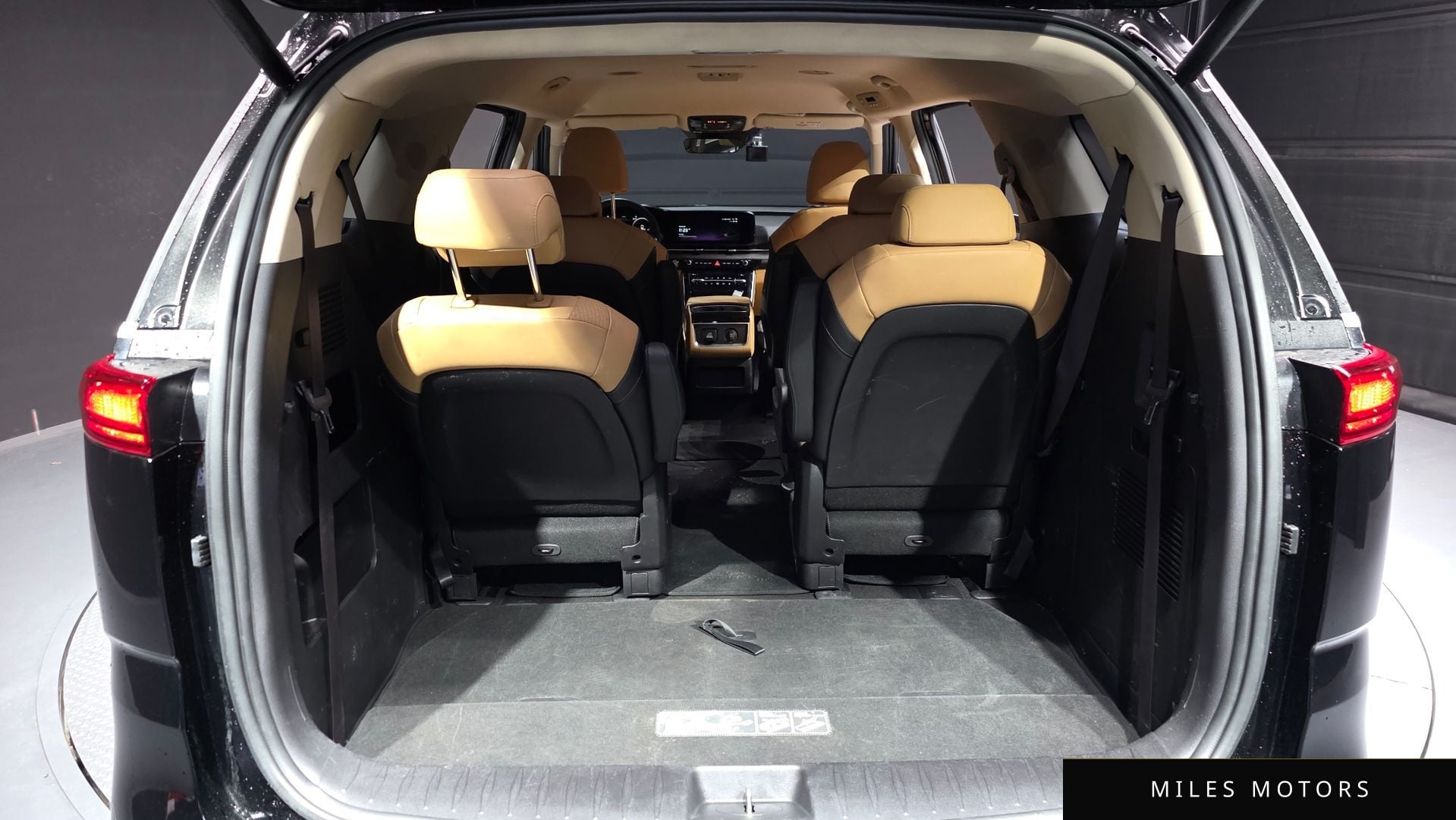 Kia Carnival 2022 — миниатюра 20