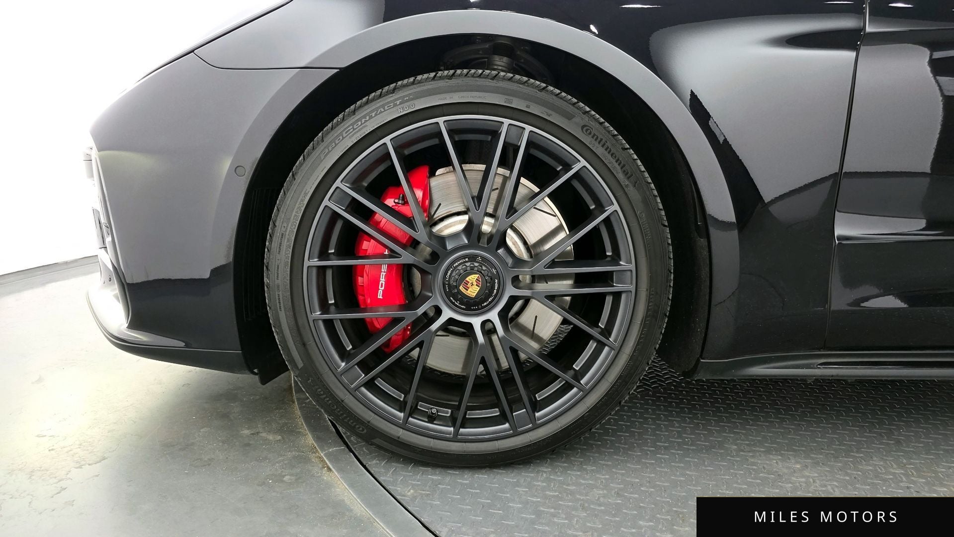 Porsche 파나메라 (976) 2025 — миниатюра 5
