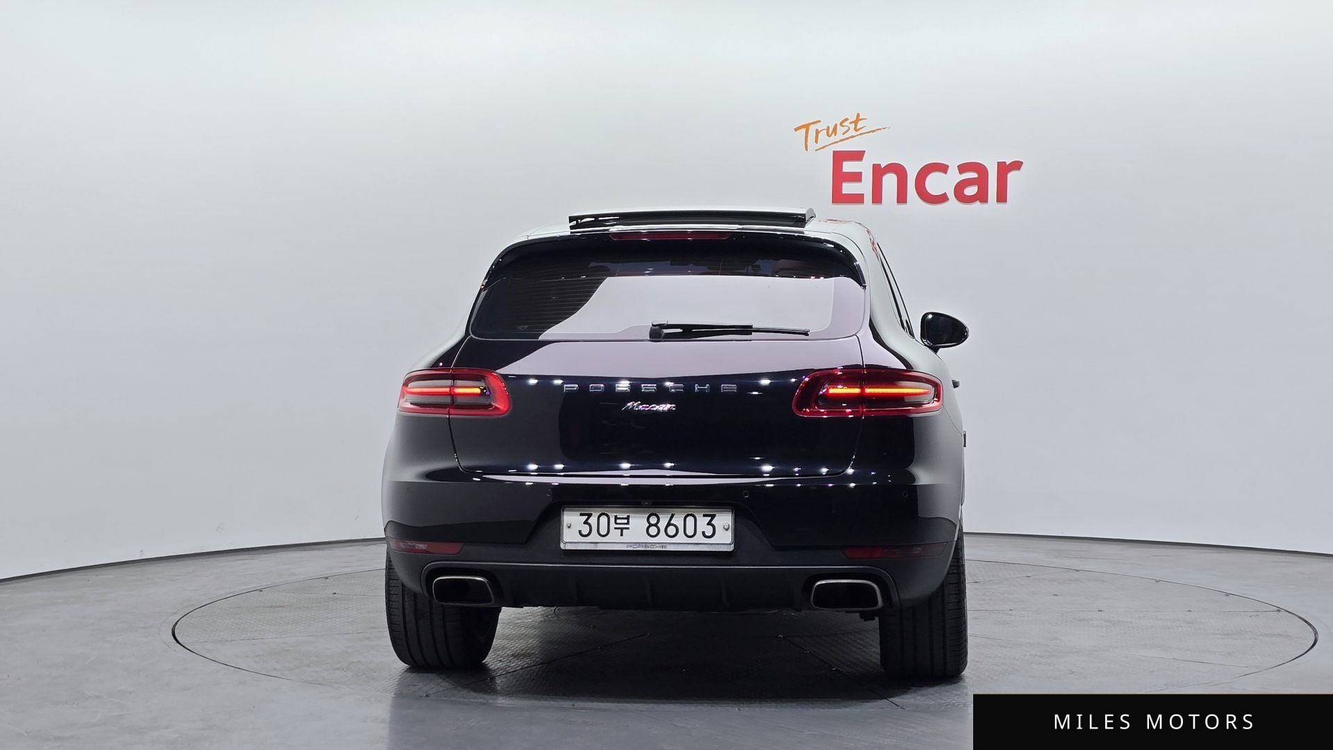 Porsche Macan 2017 — миниатюра 4