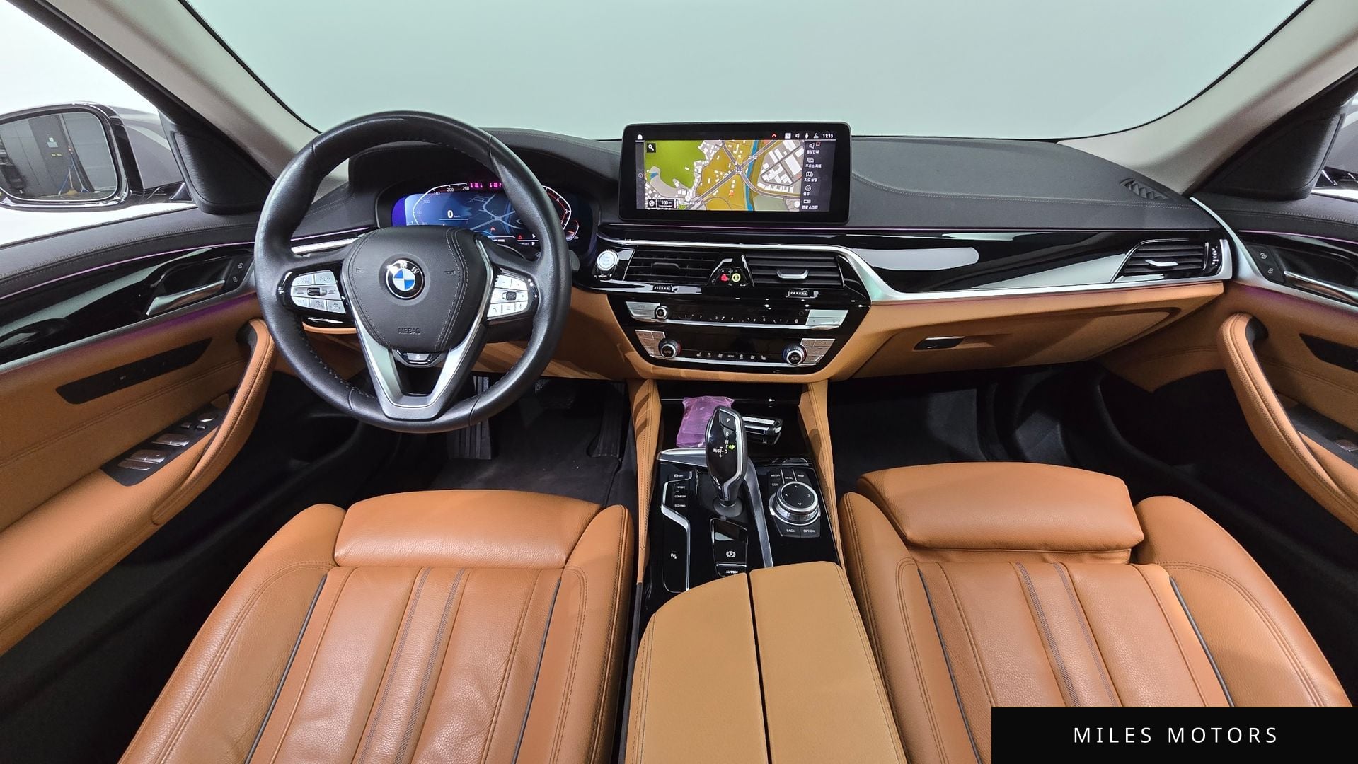 BMW 5 Series (G30) 2022 — миниатюра 7