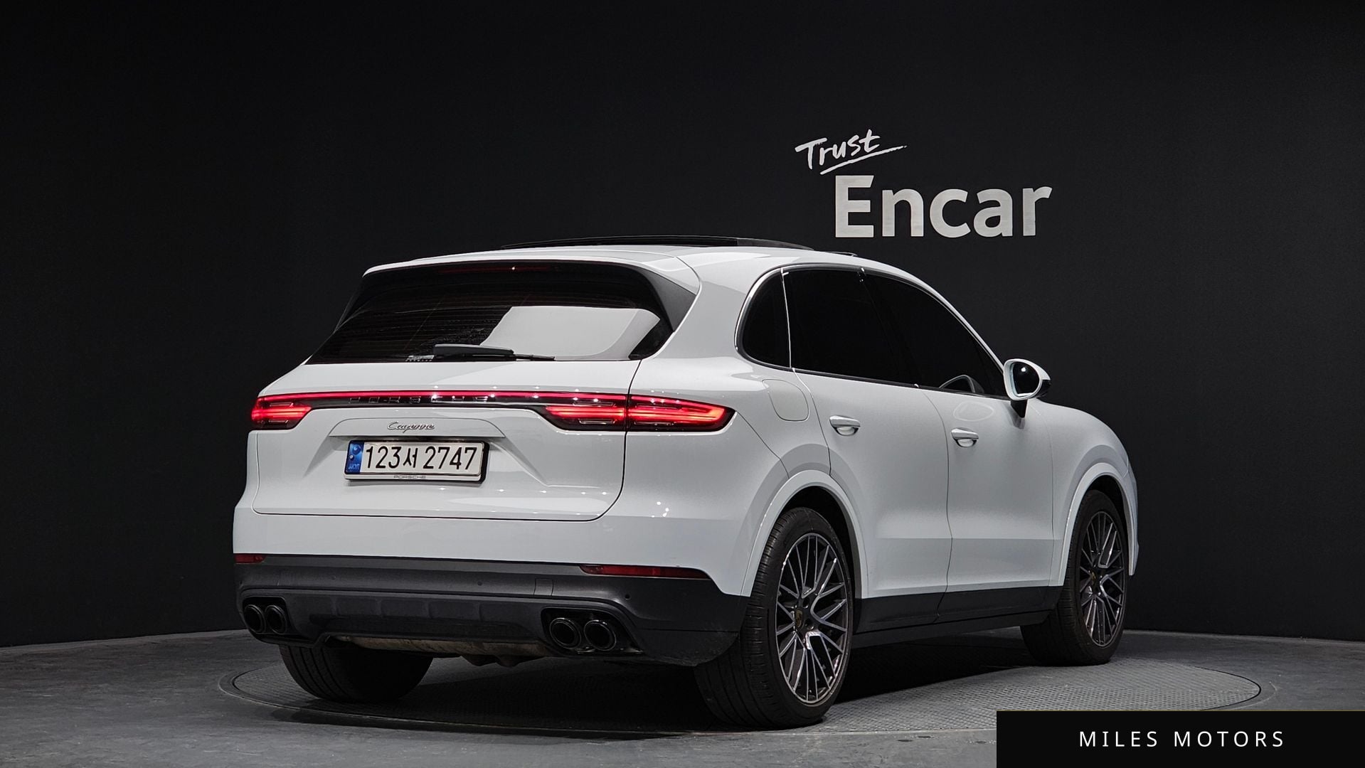 Porsche Cayenne 2020 — миниатюра 2