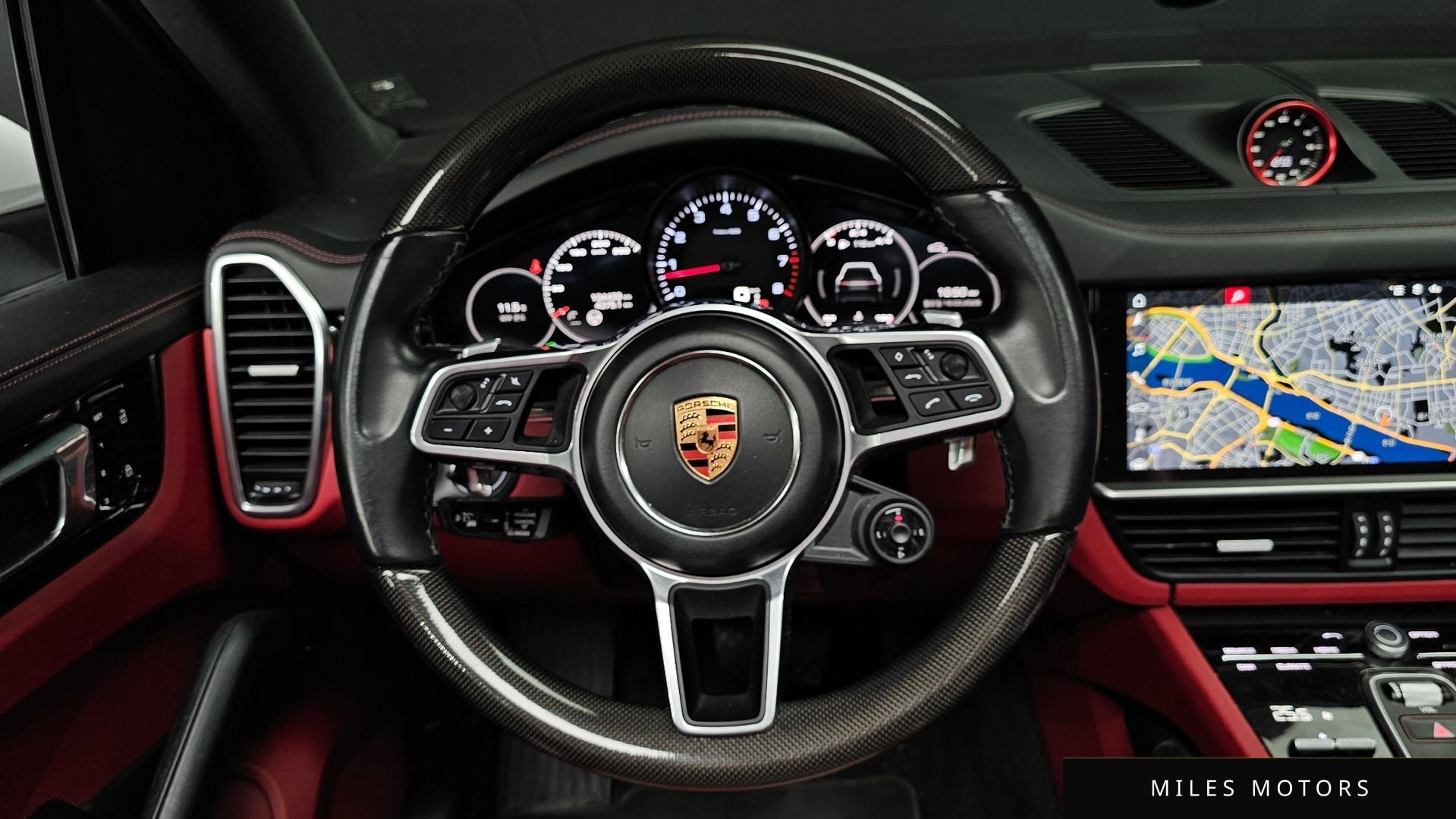 Porsche Cayenne 2020 — миниатюра 13