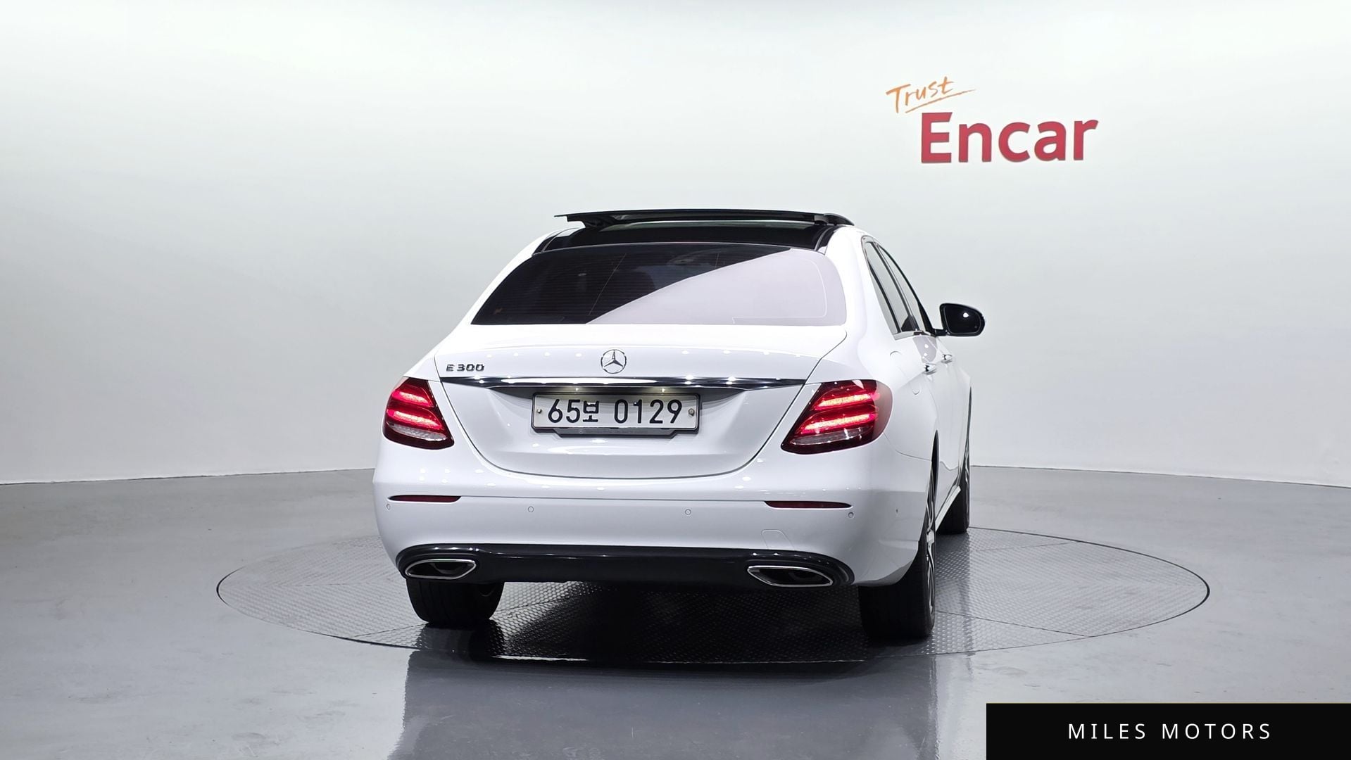 Mercedes-Benz E-Class W213 2017 — миниатюра 4
