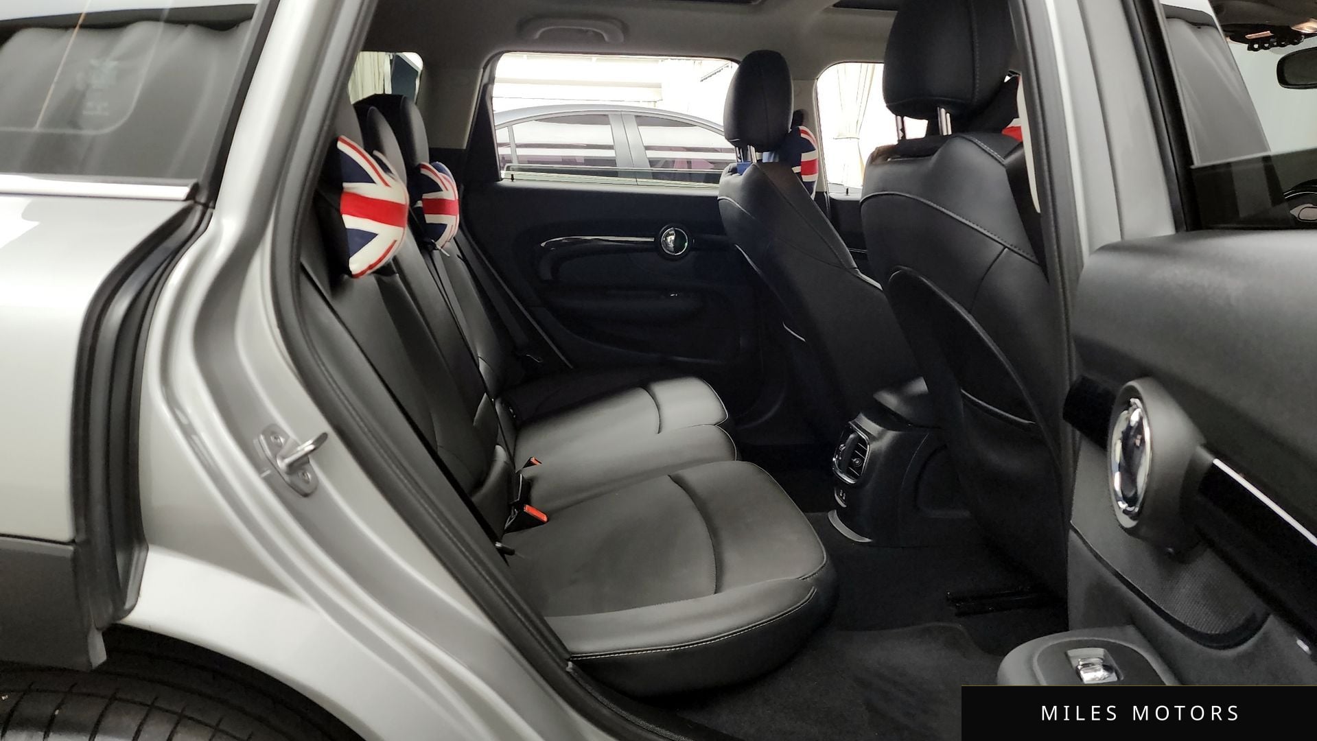 MINI Clubman 2023 — миниатюра 12