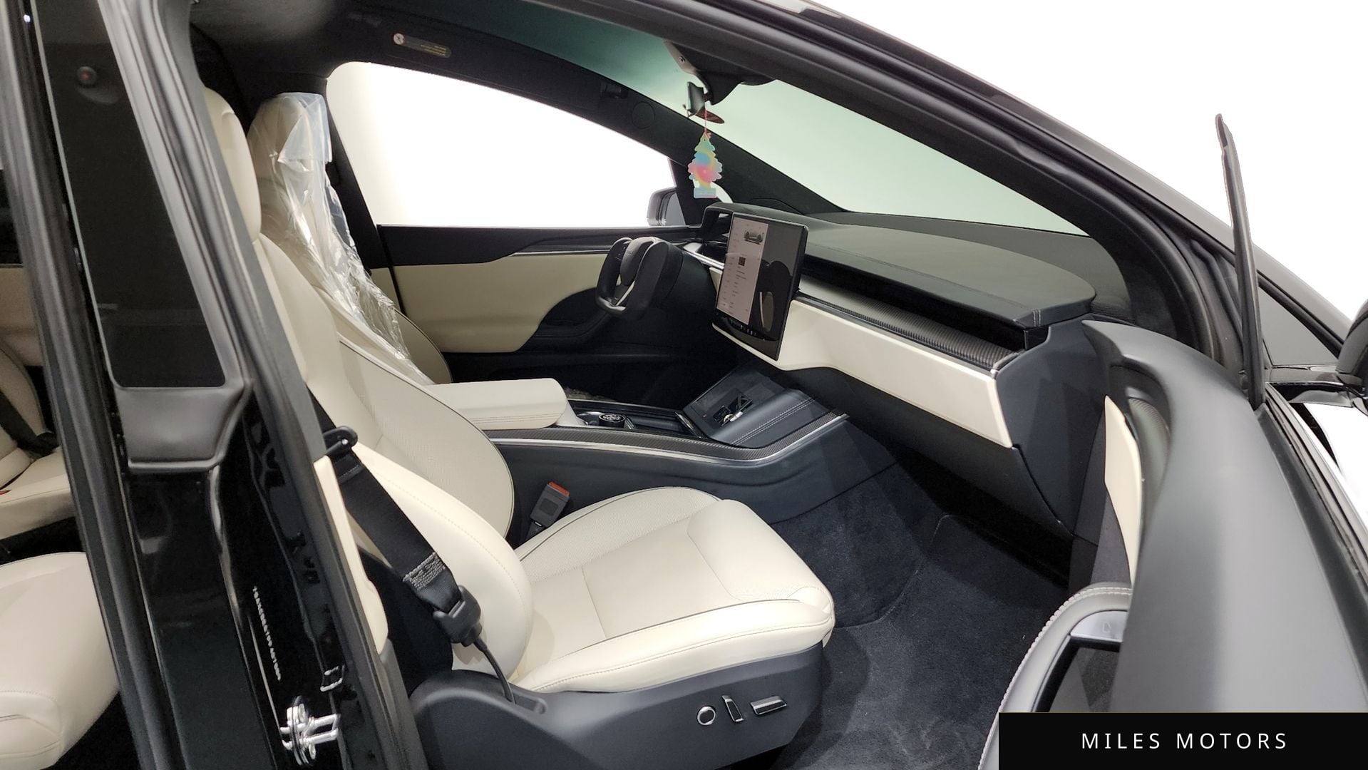 Tesla 모델 X 2023 — миниатюра 11