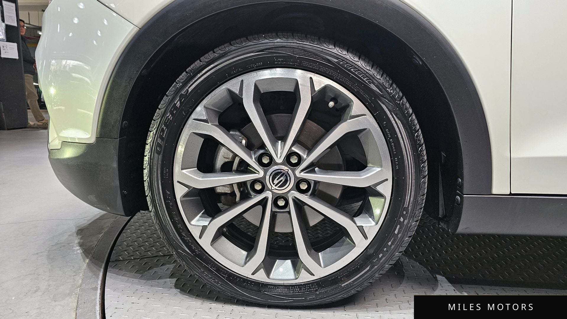 KG Mobility Tivoli 2017 — миниатюра 5