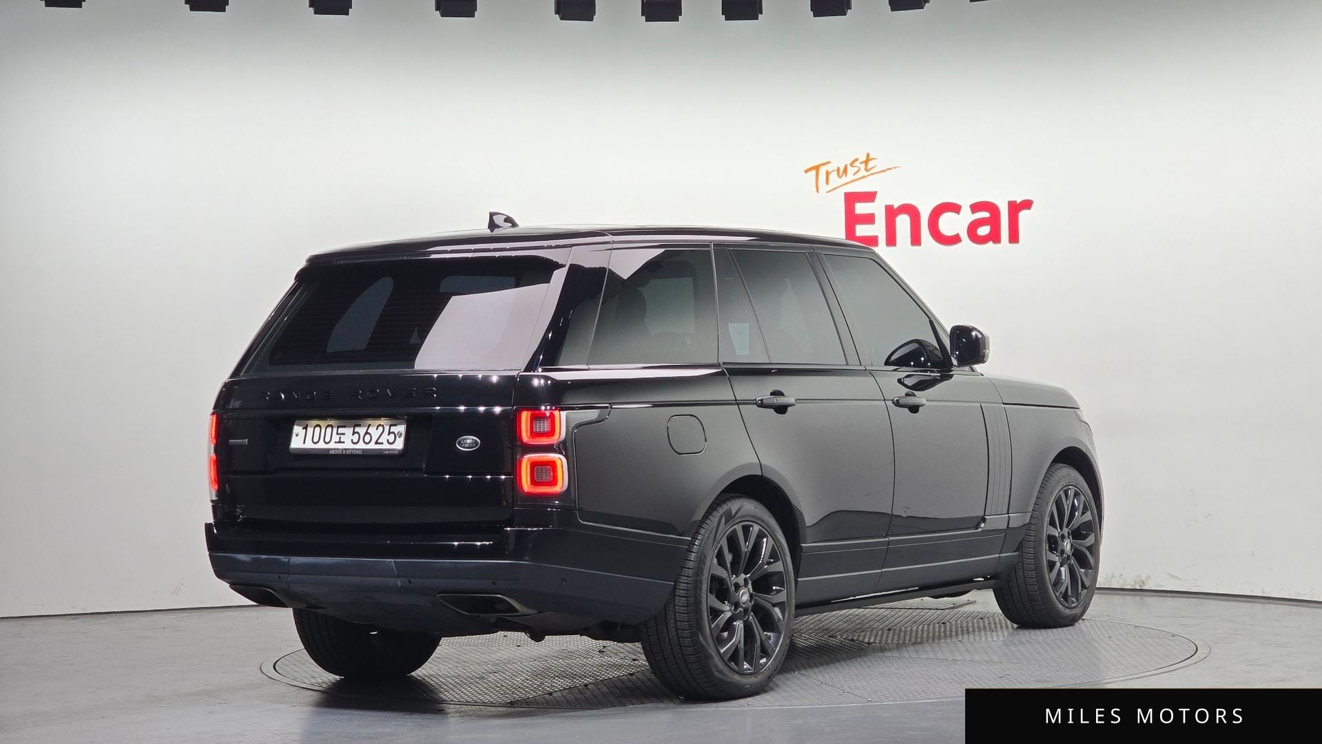 Land Rover Range Rover 2020 — миниатюра 2