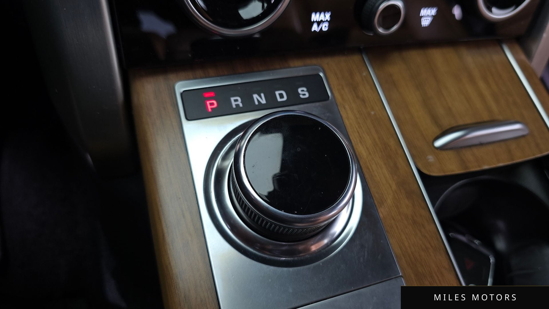 Land Rover Range Rover 2020 — миниатюра 9