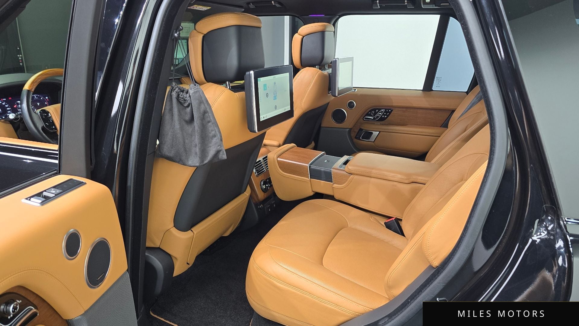 Land Rover Range Rover 2020 — миниатюра 11